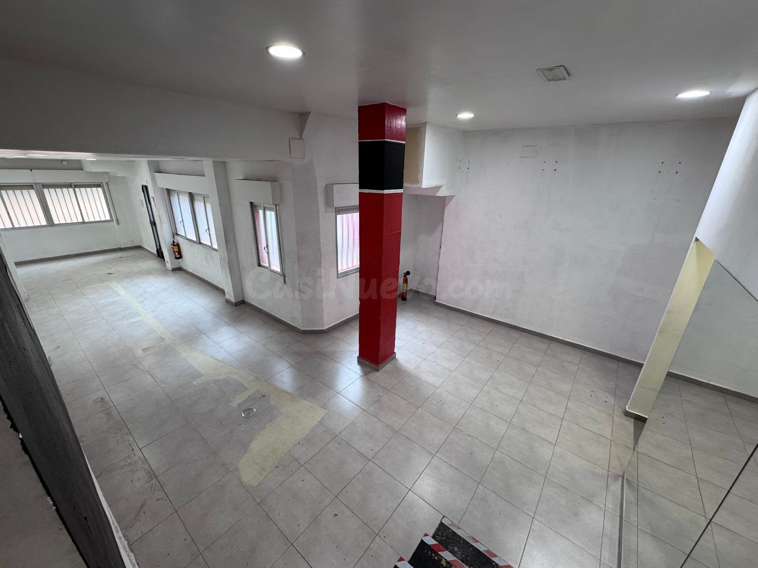Local comercial 95m² en venta - Catedral
