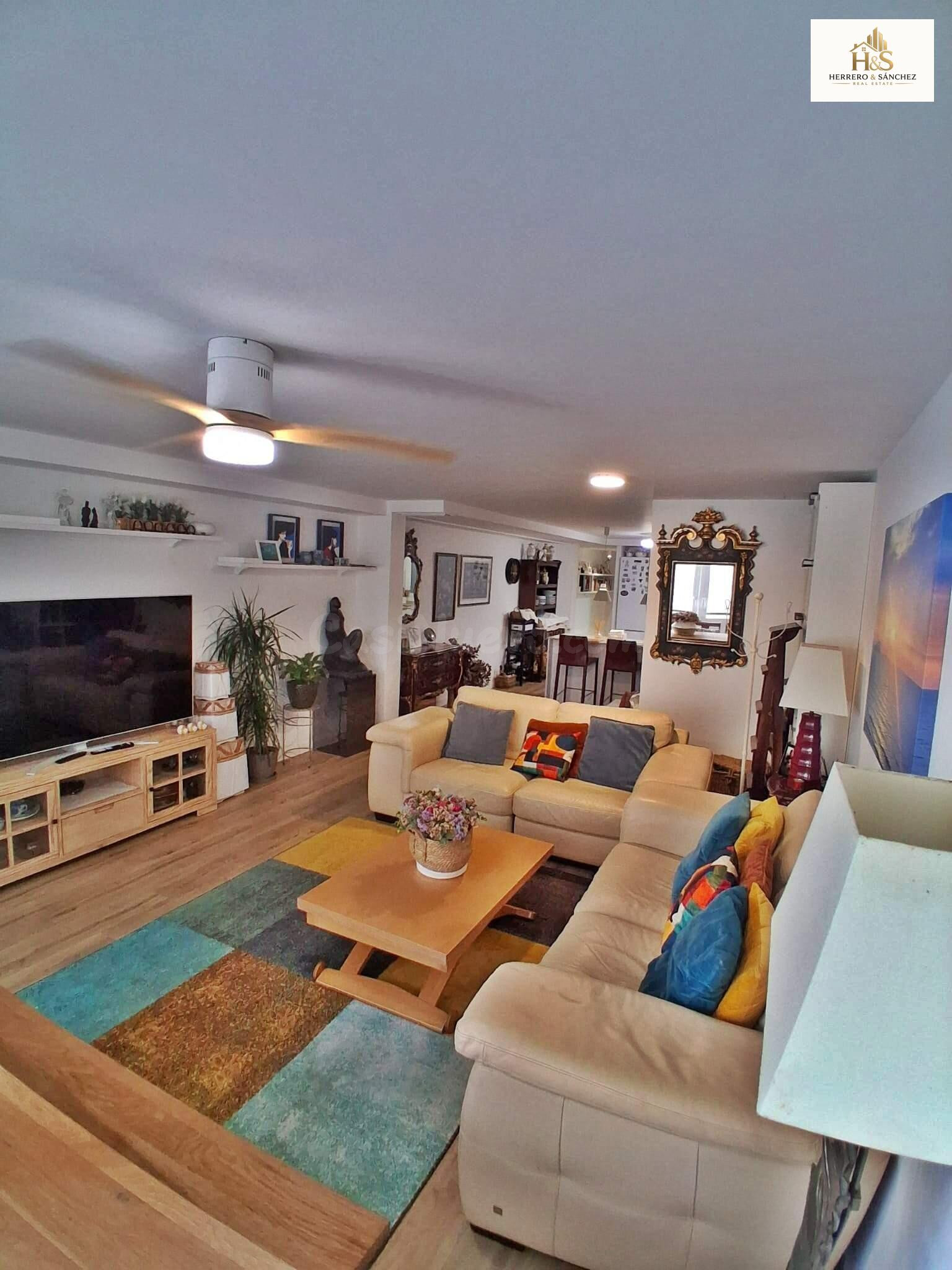 PISO REFORMADO EN VENTA - AVENIDA MAISONNAVE - ENSANCHE / DIPUTACIÓN - ALICANTE