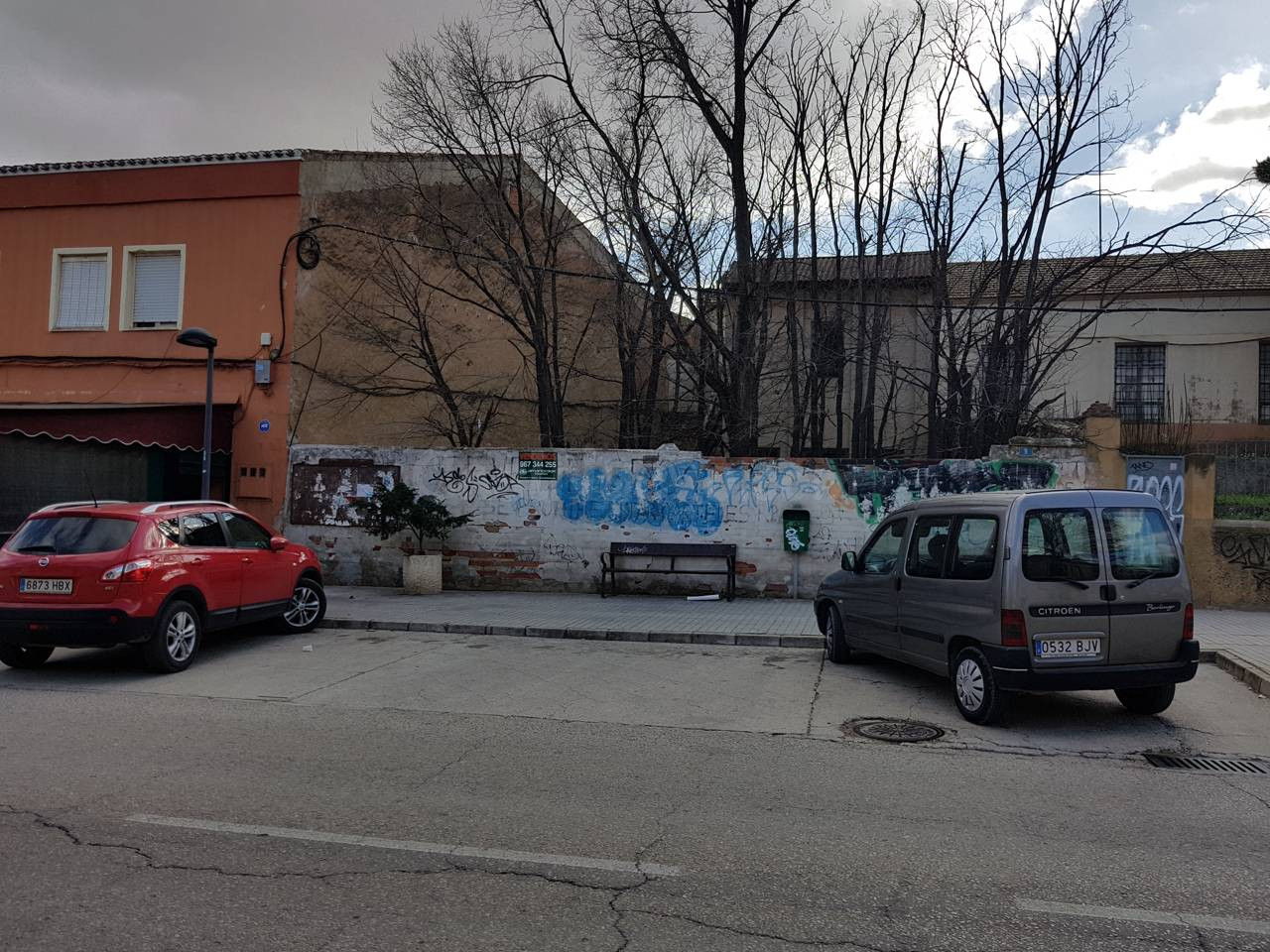 Solar 145m² en venta - Almansa