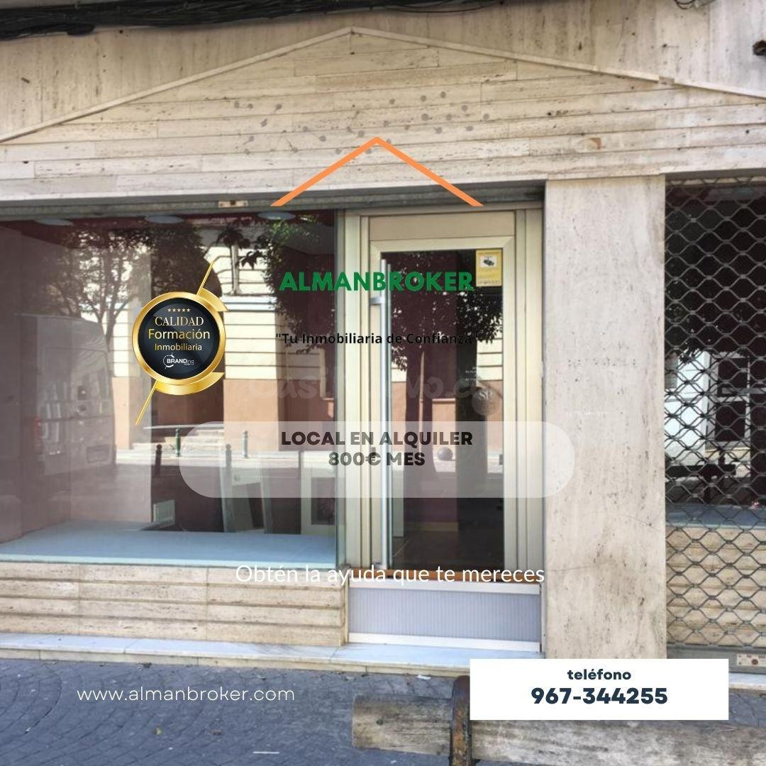 LOCAL COMERCIAL EN EL CENTRO