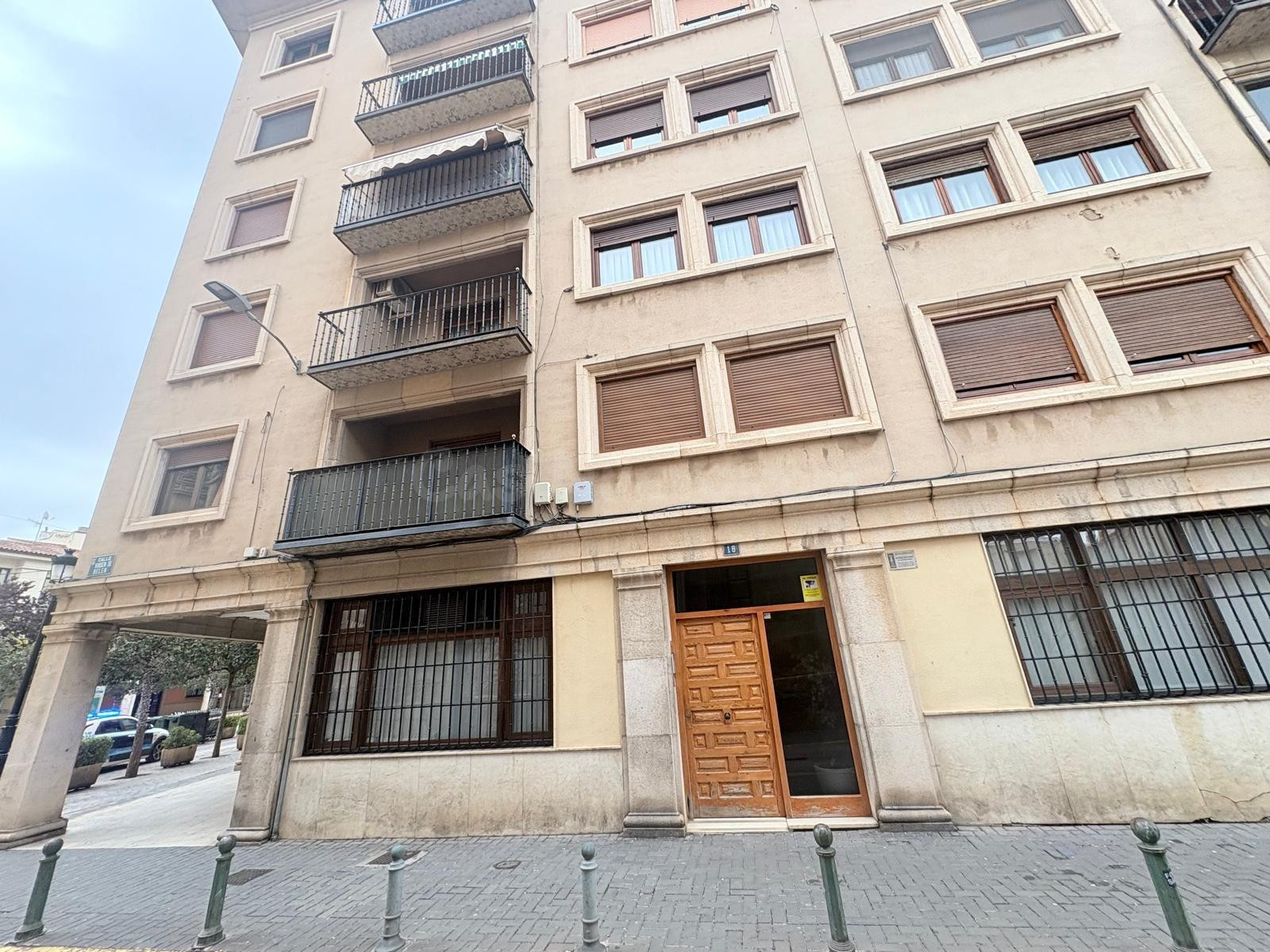 Espectacular Piso en el Corazón de Almansa por Solo €129,000