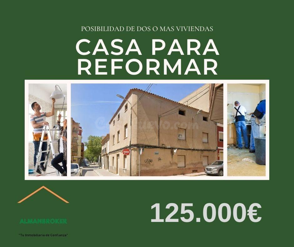 CASA DE 350M2 PARA REFORMAR. POSIBILIDAD DE DOS O MÁS VIVIENDAS