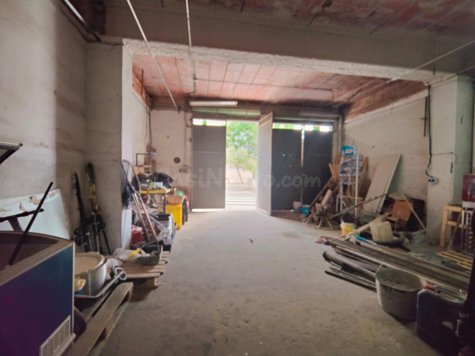 AMPLIO LOCAL EN VENTA EL BARRIO DE L'ESPIRALL