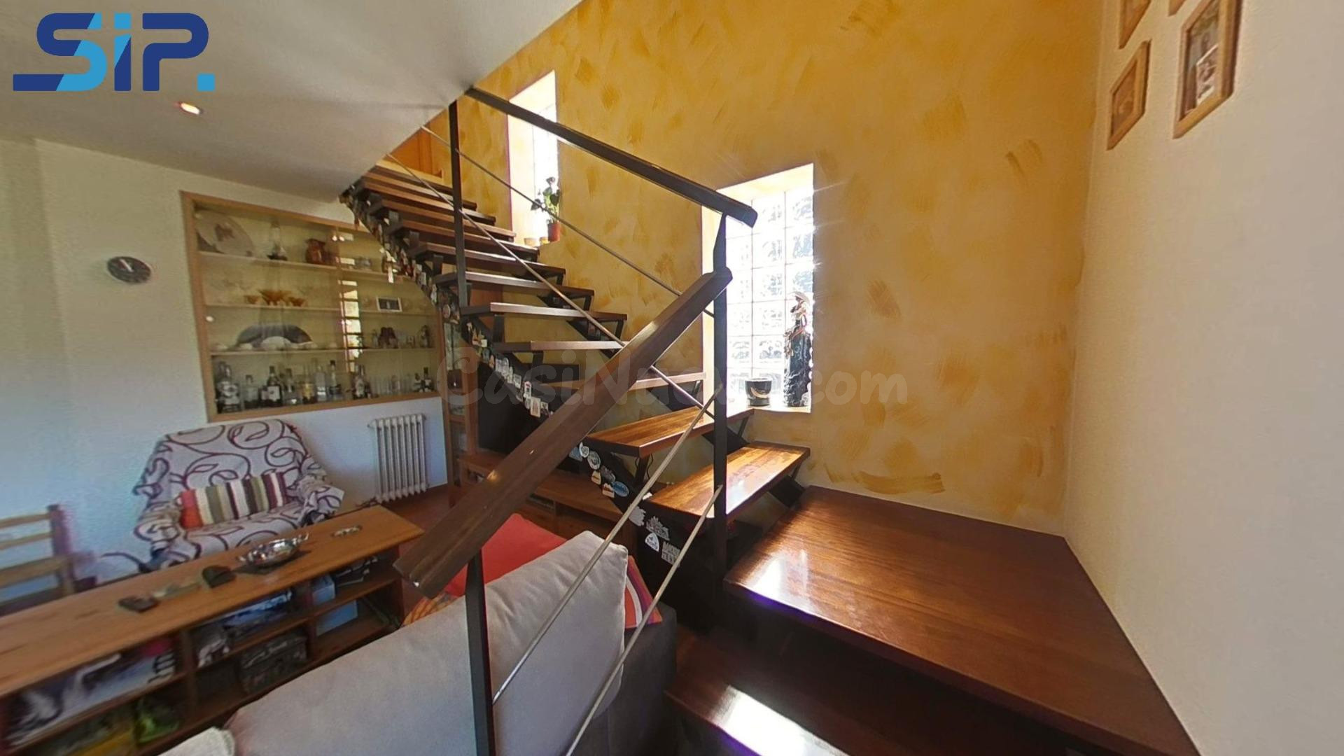 CASA EN VENTA EN FONT RUBI CON ESPECTACULARES VISTAS - foto 3