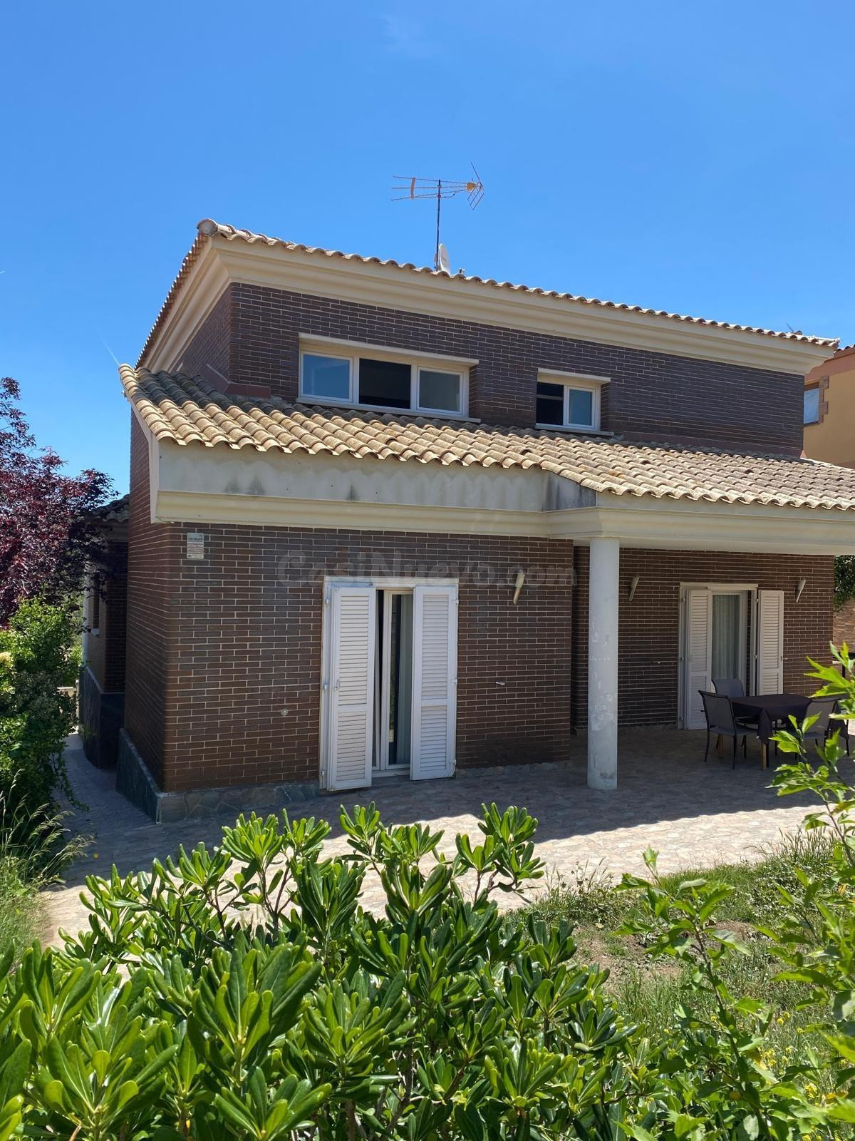 CHALET EN VENTA EN OLERDOLA