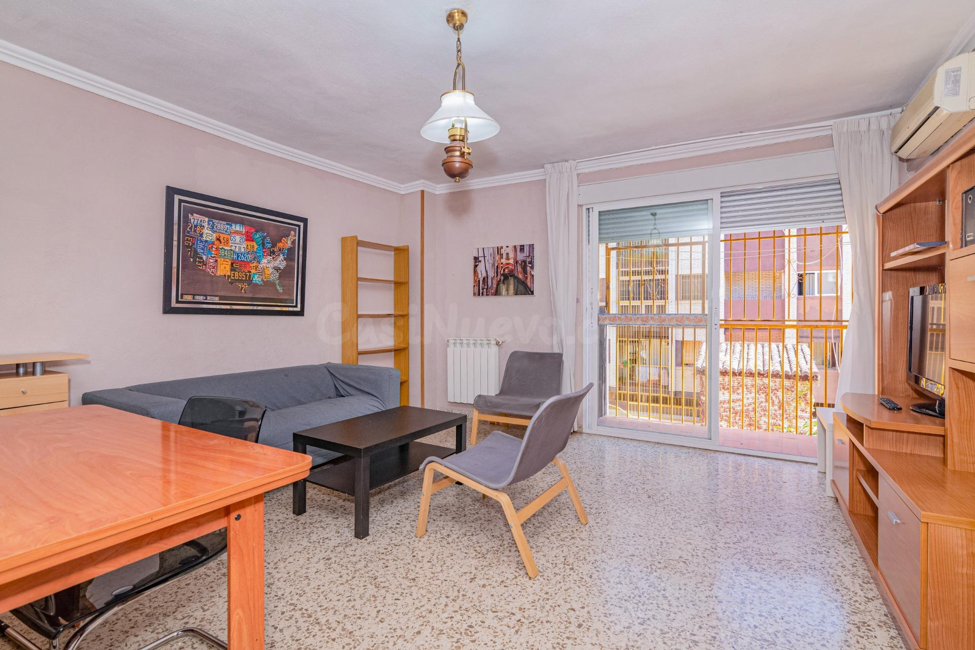 Piso de 3 habitaciones con mucho potencial en Parque Nueva Granada