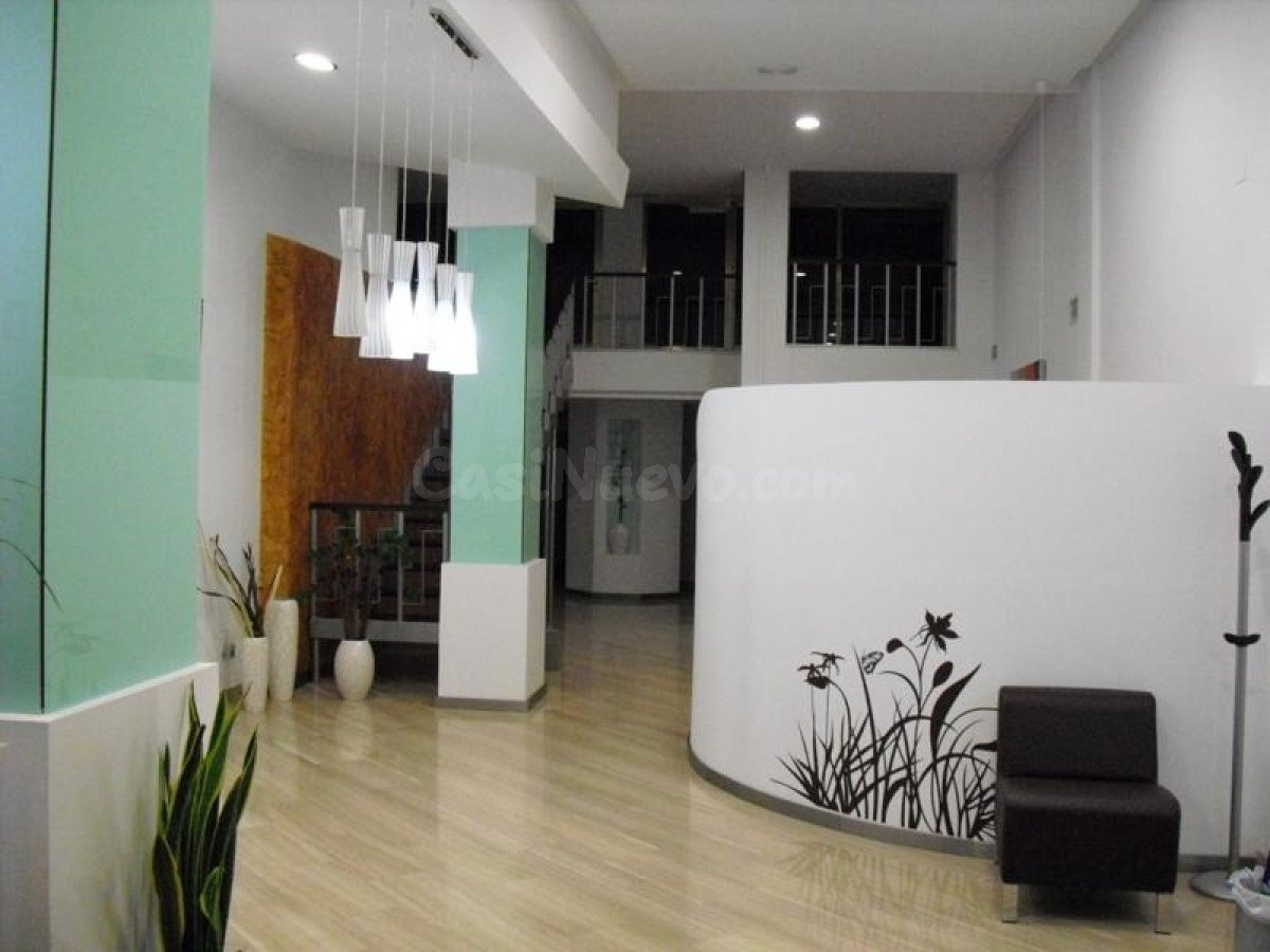 Local comercial 214m² en venta - Zona juzgados