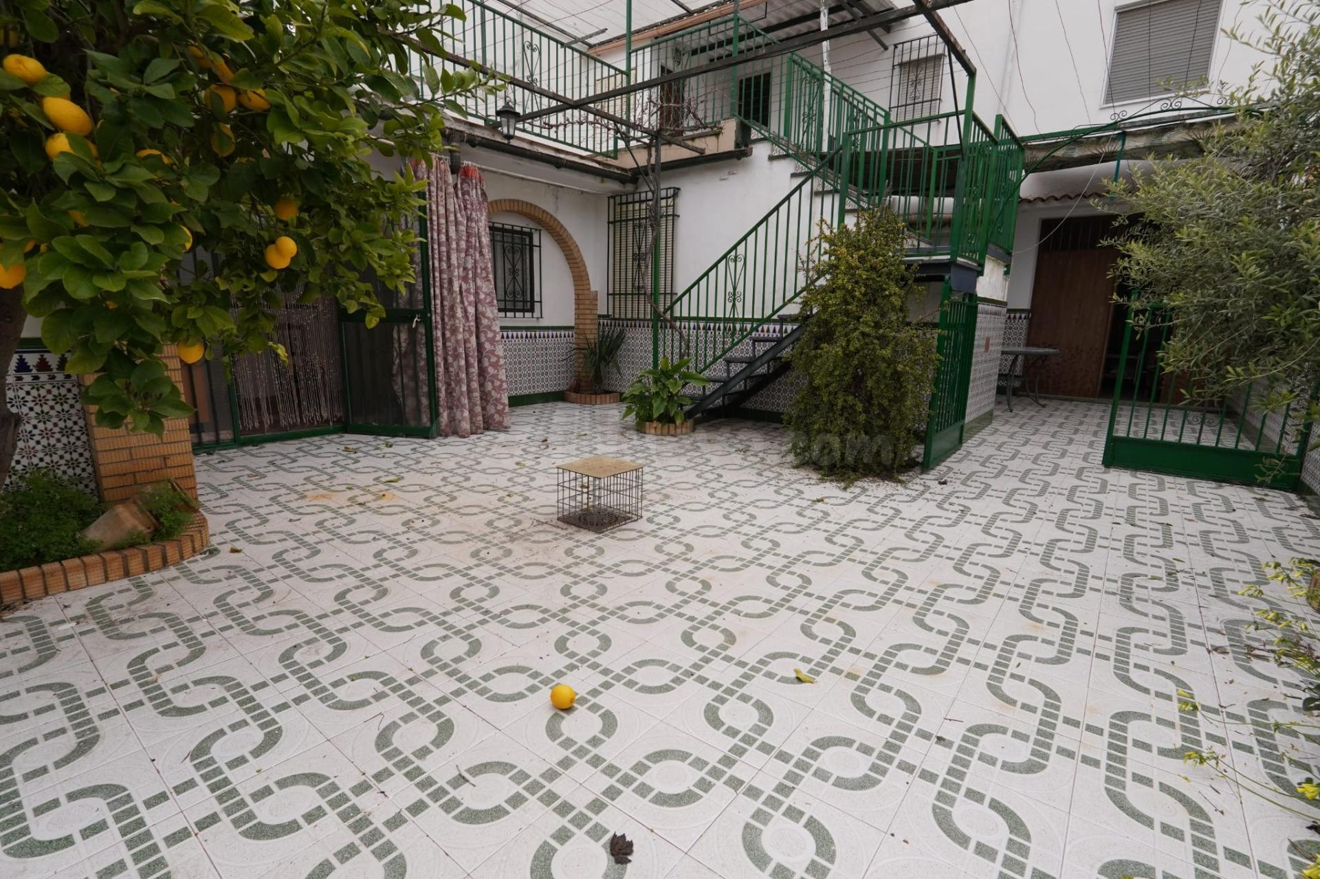 EN EXCLUSIVA AMPLIA CASA EN CUEVAS DE SAN MARCOS