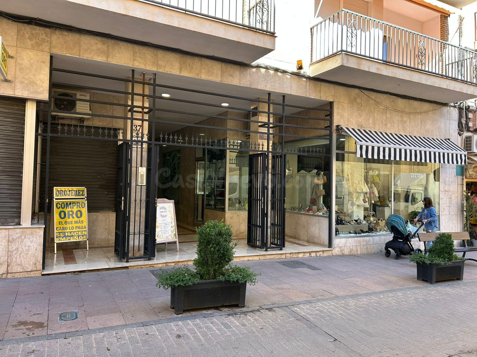 SALE A LA VENTA LOCAL EN ZONA PROXIMA A CALLE LUCENA¡¡¡¡¡¡¡¡¡¡¡¡¡