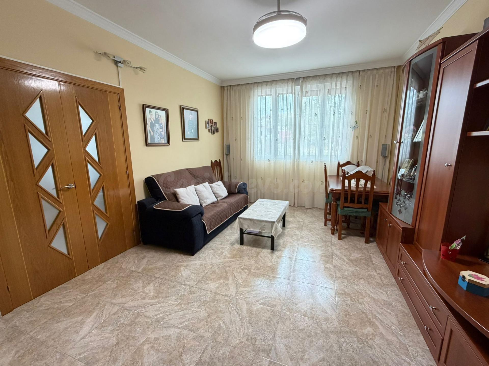 Majestuosa Casa con Piscina y Amplias Terrazas en Fuente de  - foto 2
