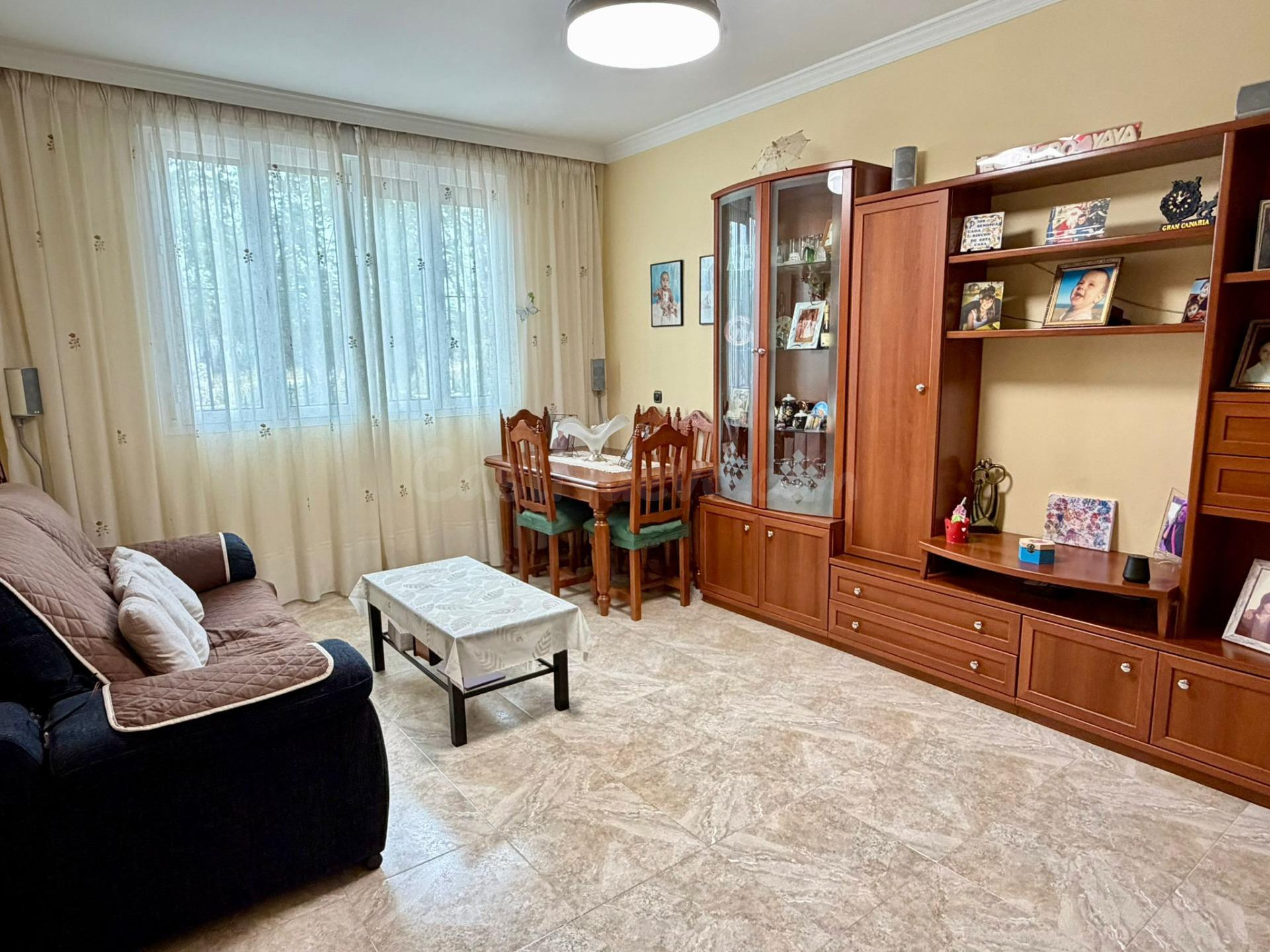 Majestuosa Casa con Piscina y Amplias Terrazas en Fuente de  - foto 4