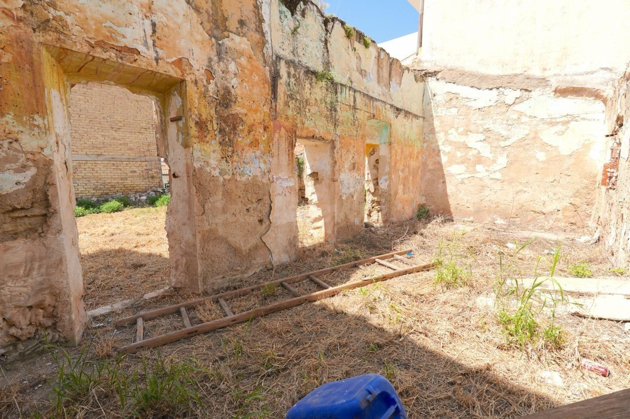 SOLAR EN ZONA CUESTA ARCHIDONA PUEDE SER TUYO¡¡¡¡¡¡