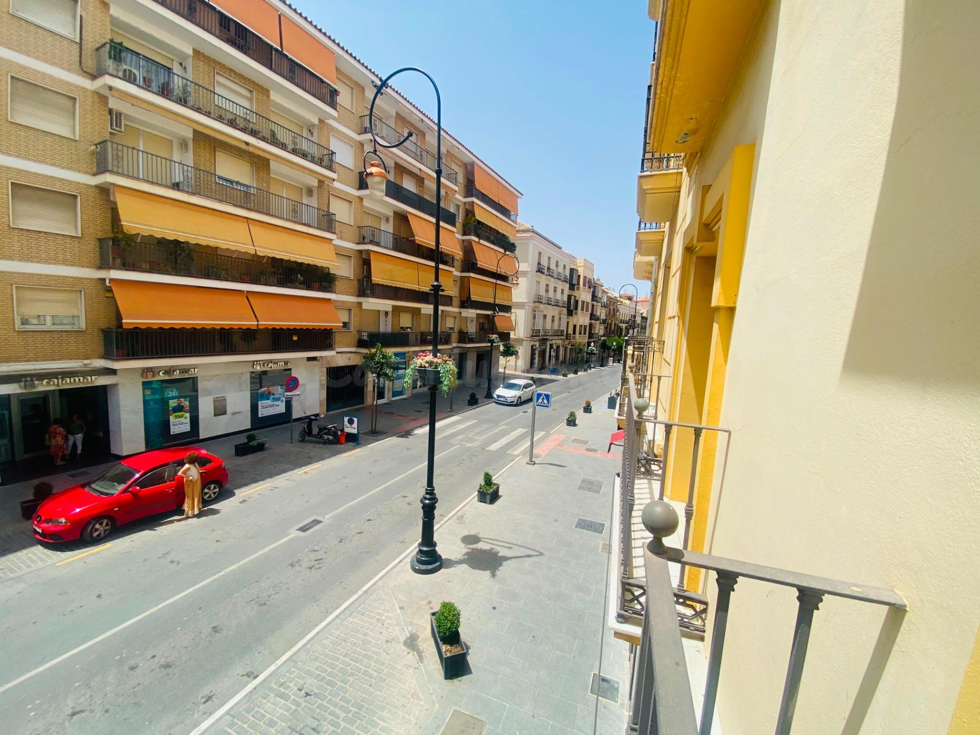 LOCAL EN ALQUILER EN PLENA CALLE INFANTE DON FERNANDO¡¡¡¡¡¡¡¡