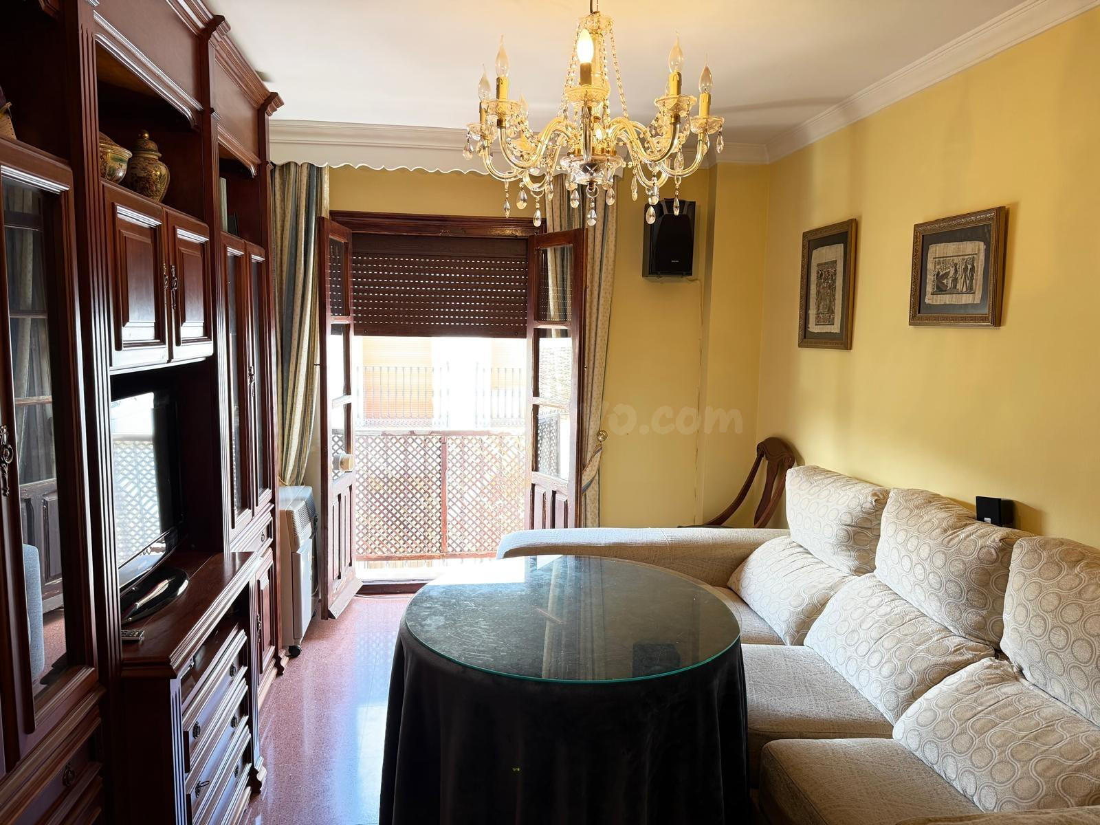 Piso Dúplex en Antequera - Ideal para Entrar a Vivir