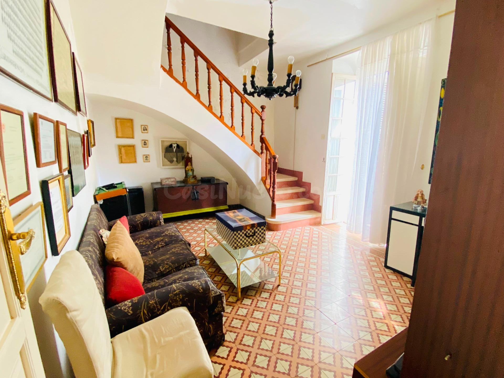 Amplia Casa en Campillos, Ideal para Personalizar a Tu Gusto - foto 5