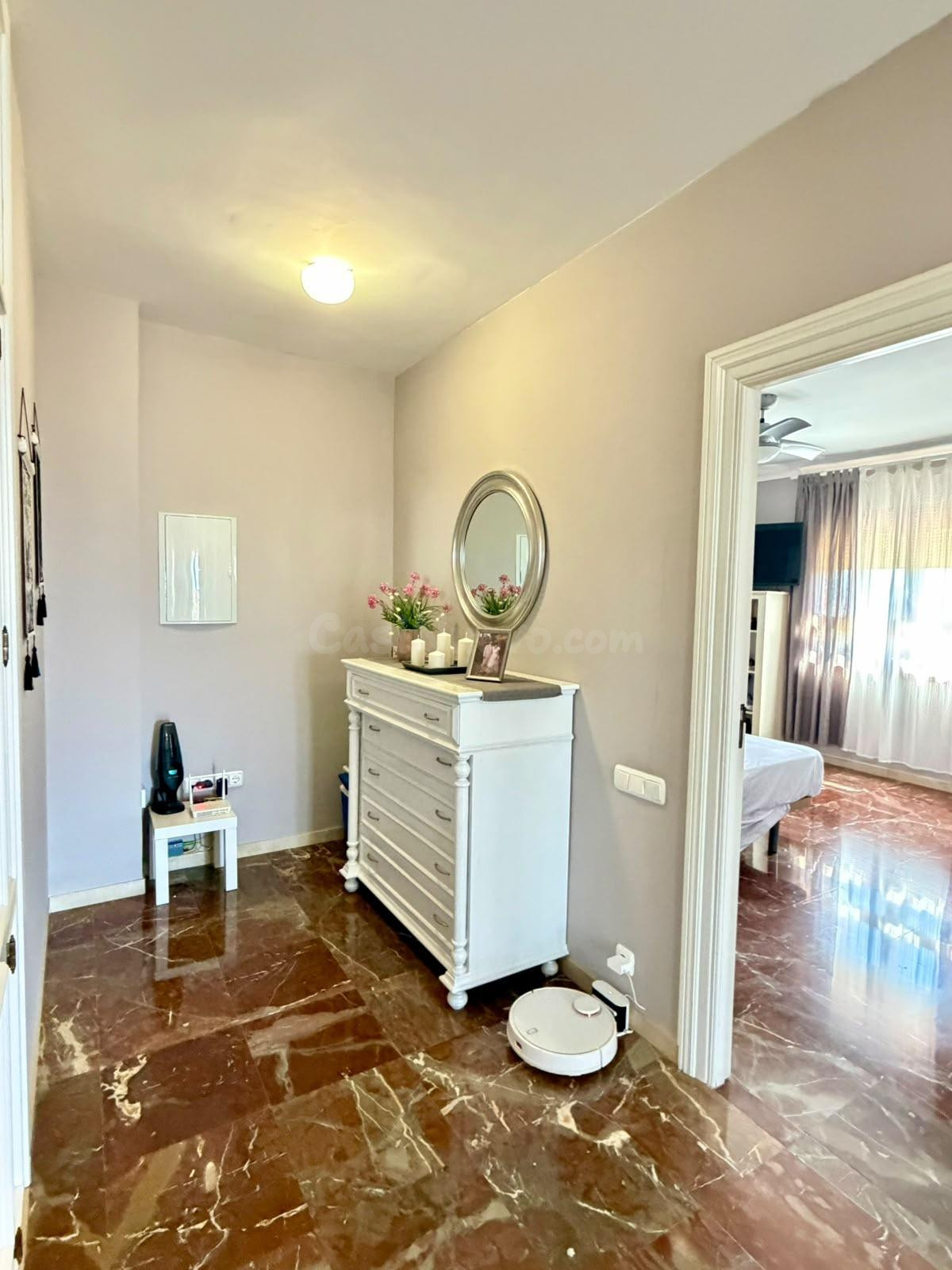 Amplio Piso en Venta en el Corazón de Campillos, Andalucía - foto 2