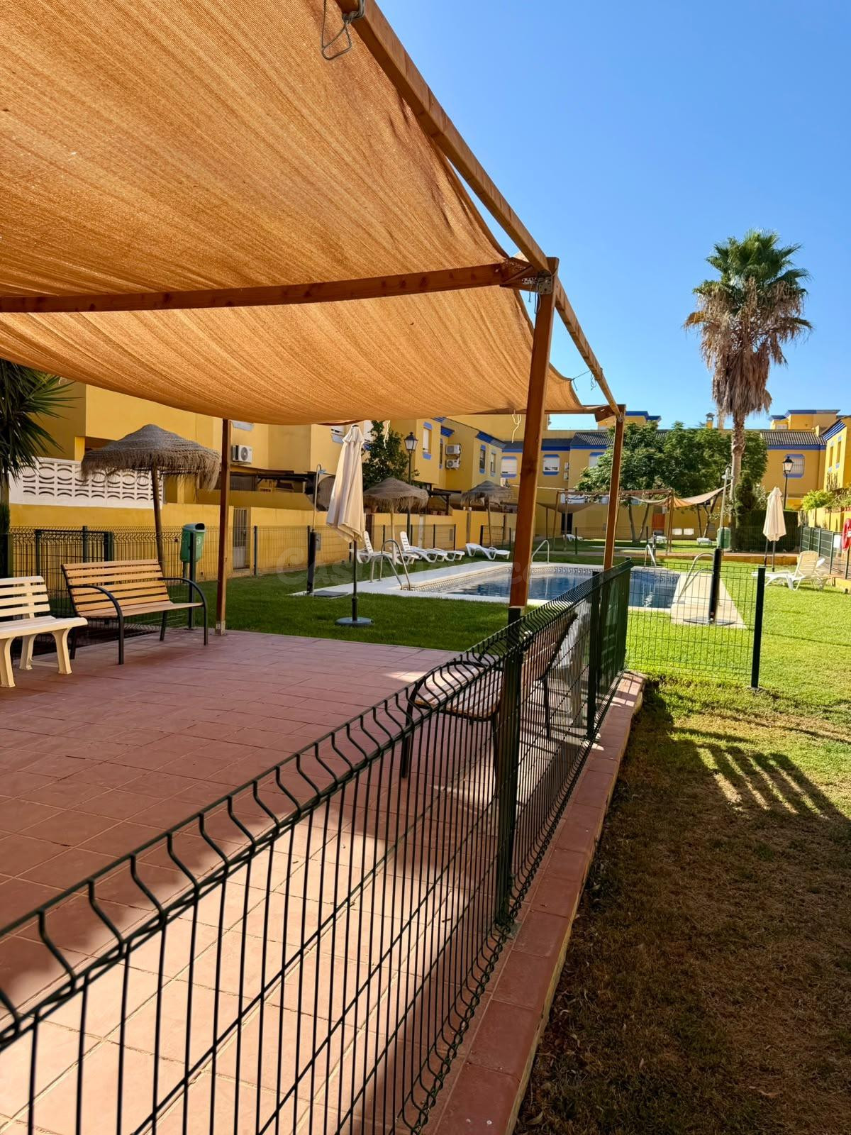 CASA ADOSADA CON PISCINA COMUNITARIA EN SIERRA DE YEGUAS¡¡¡¡