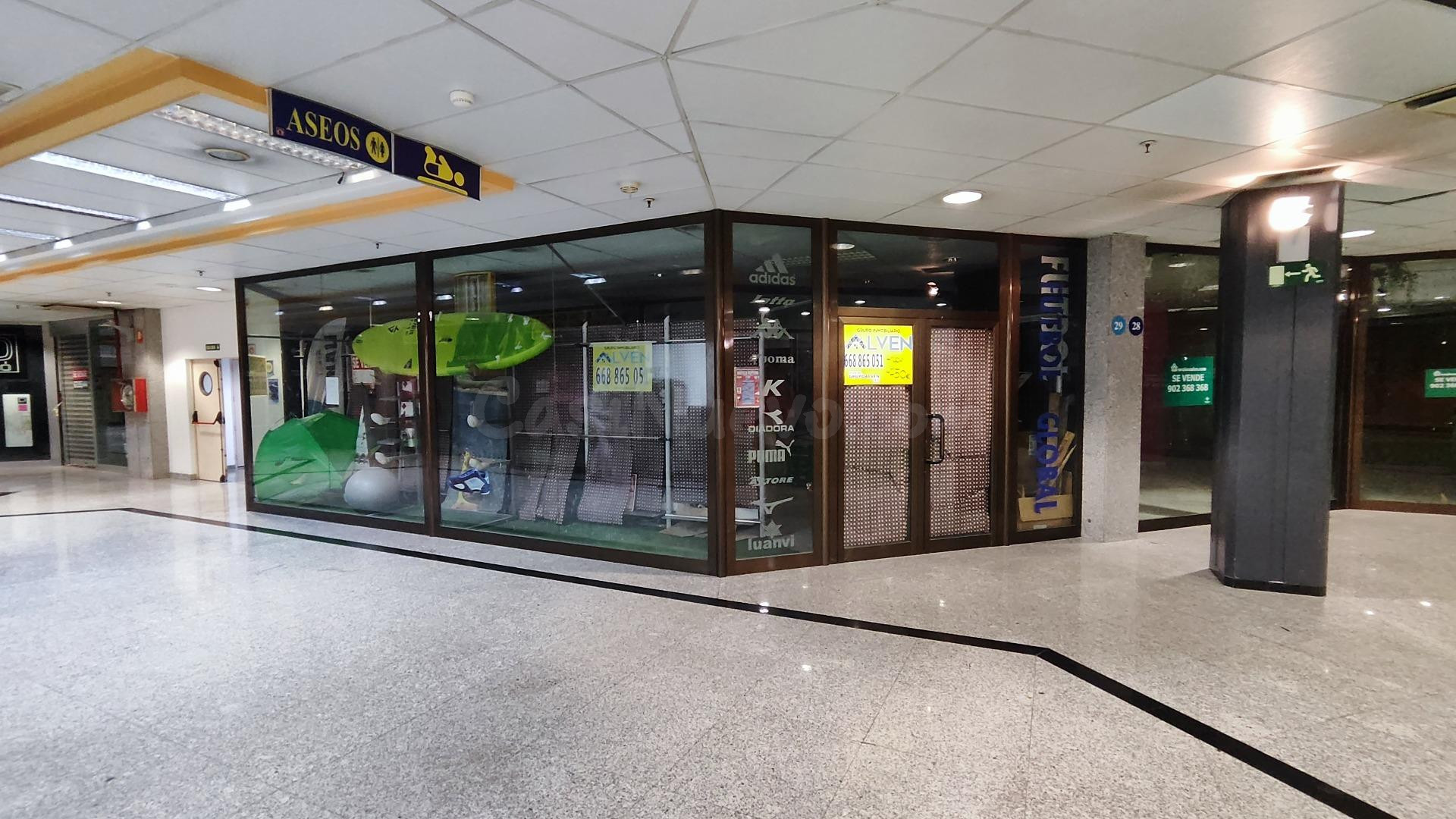 Local comercial 265m² en alquiler - Recogidas