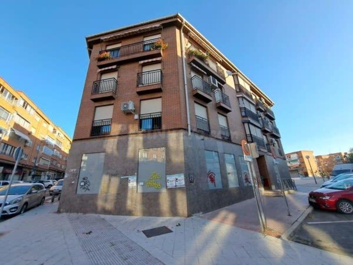 VENTA LOCAL EN RENTABILIDAD CALLE MARGARITA, 1. LEGANÉS.