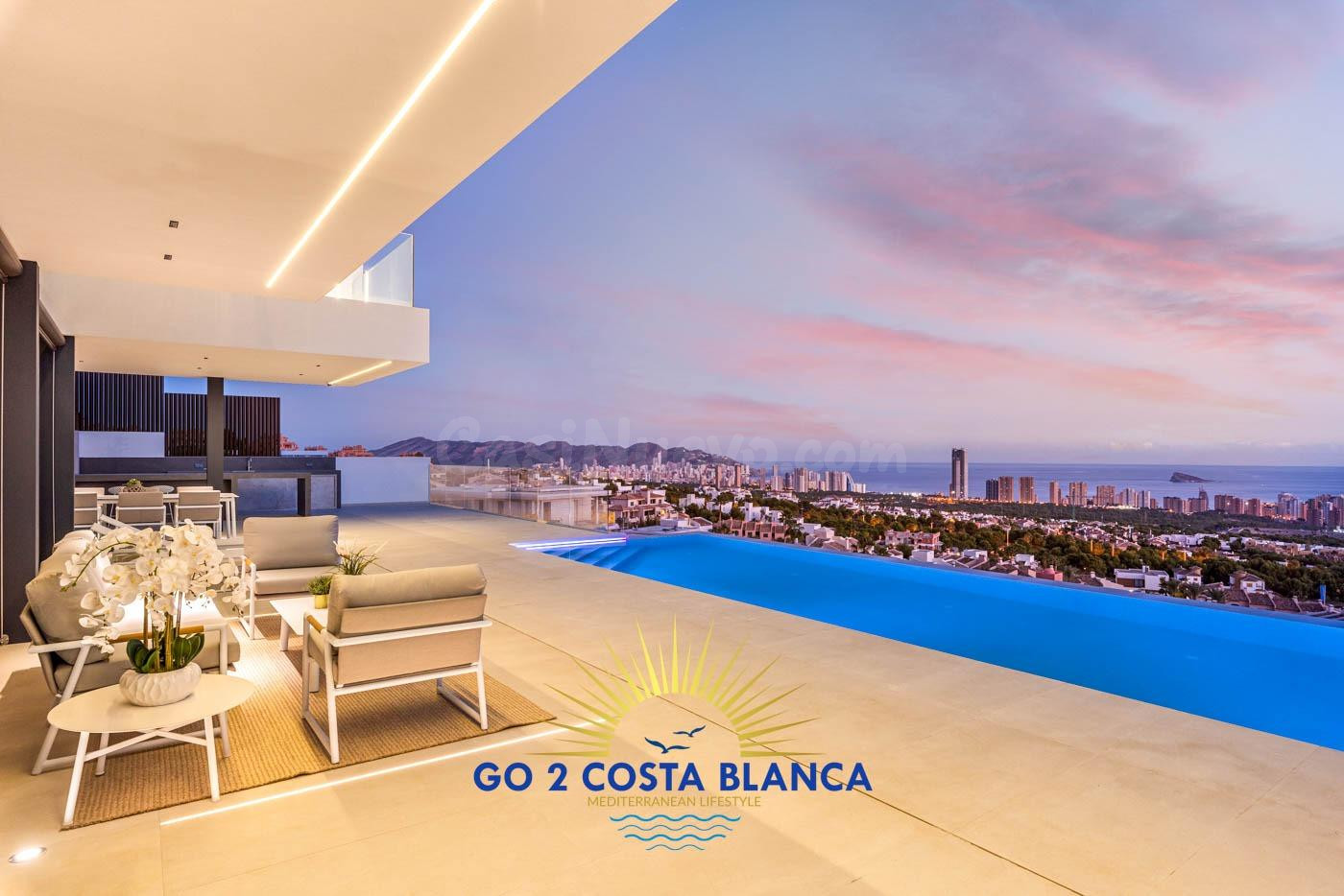 Villa de Lujo 4 habitaciones 587m² en venta - Sierra cortina