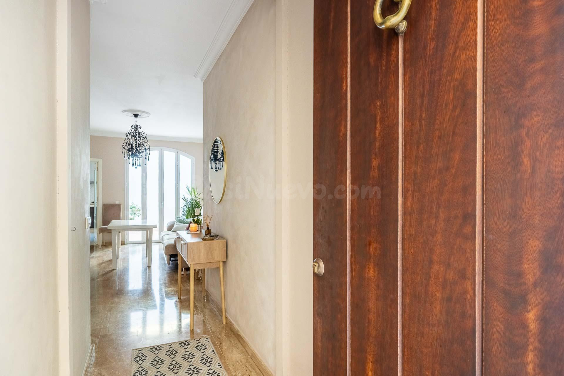 Casa en venta en Coria del Río. Calidades de Lujo. - foto 2