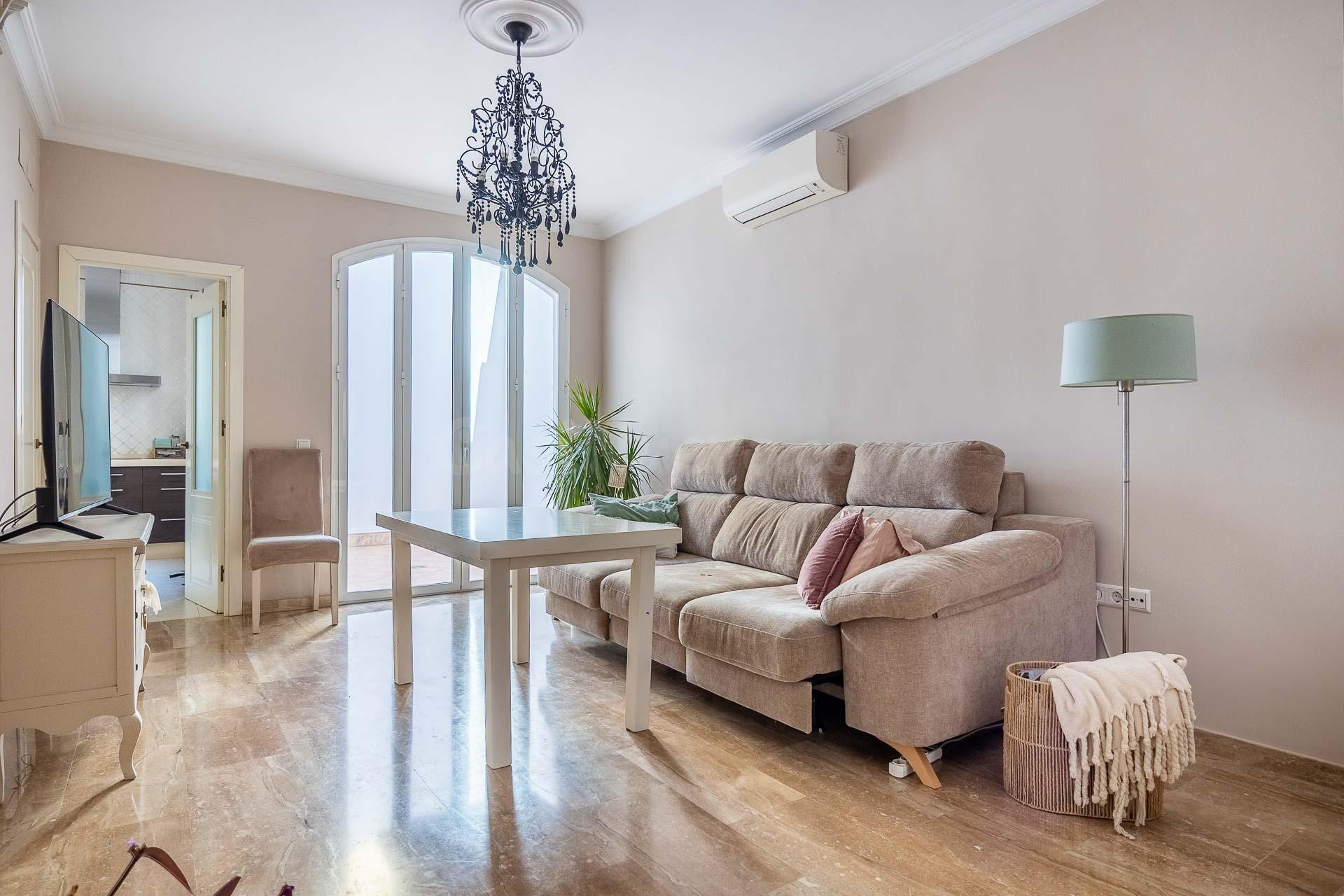 Casa en venta en Coria del Río. Calidades de Lujo. - foto 5