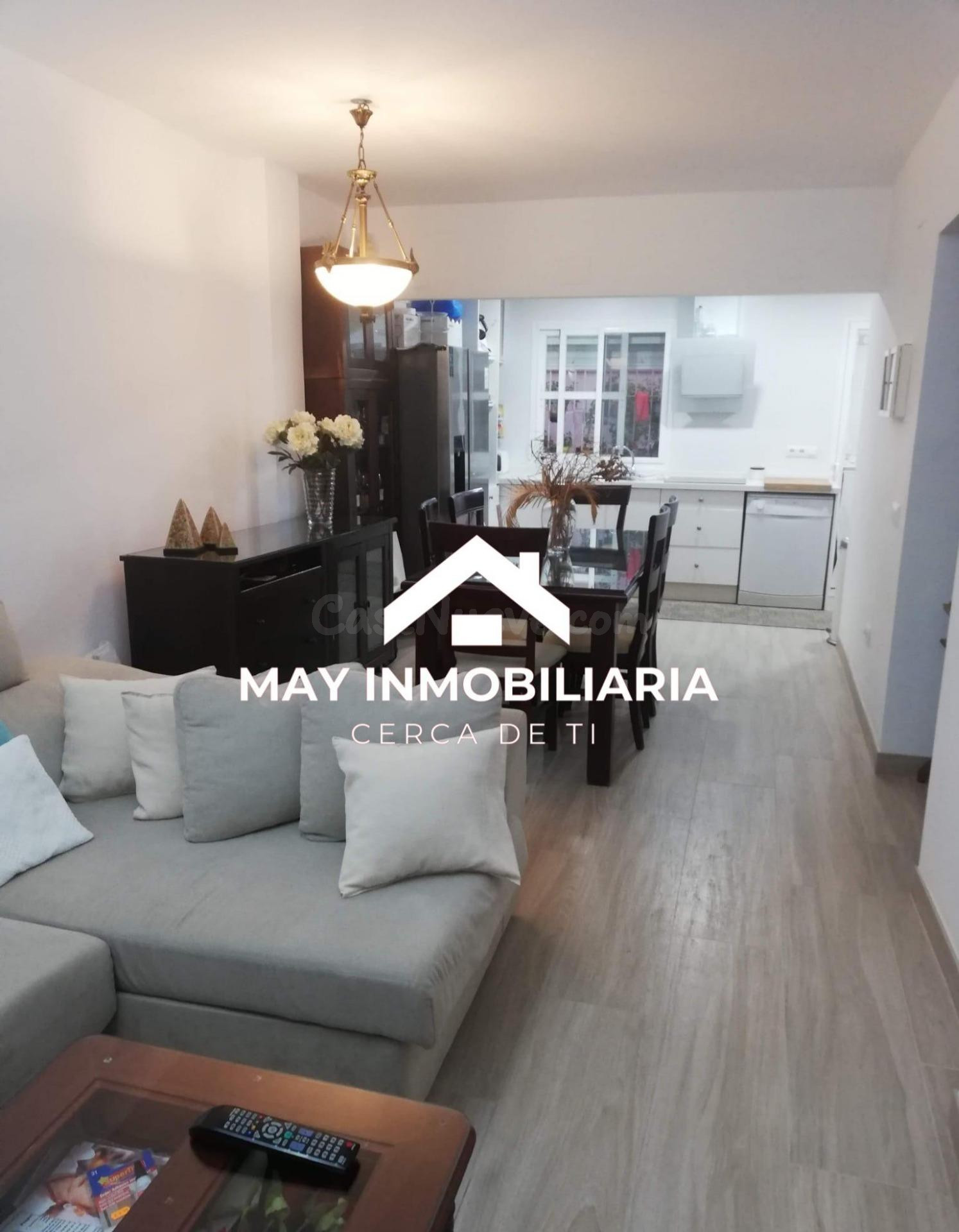 CASA ADOSADA EN VENTA EN LA PUEBLA DEL RIO - foto 5
