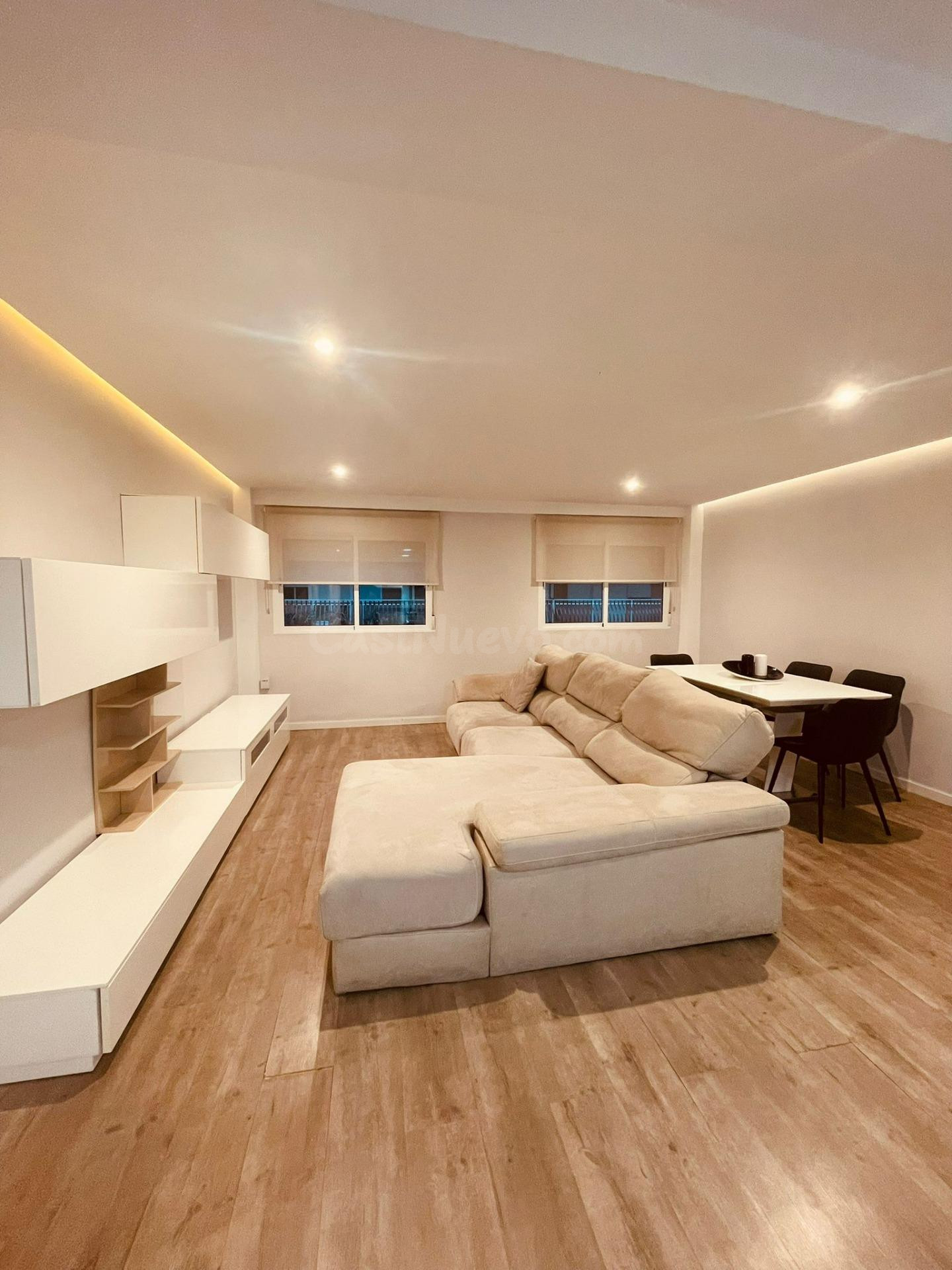 Estupenda vivienda reformada en la zona de San Blas.