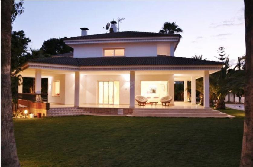 Chalet 5 habitaciones 713m² en venta - Villahermosa - Santa Faz