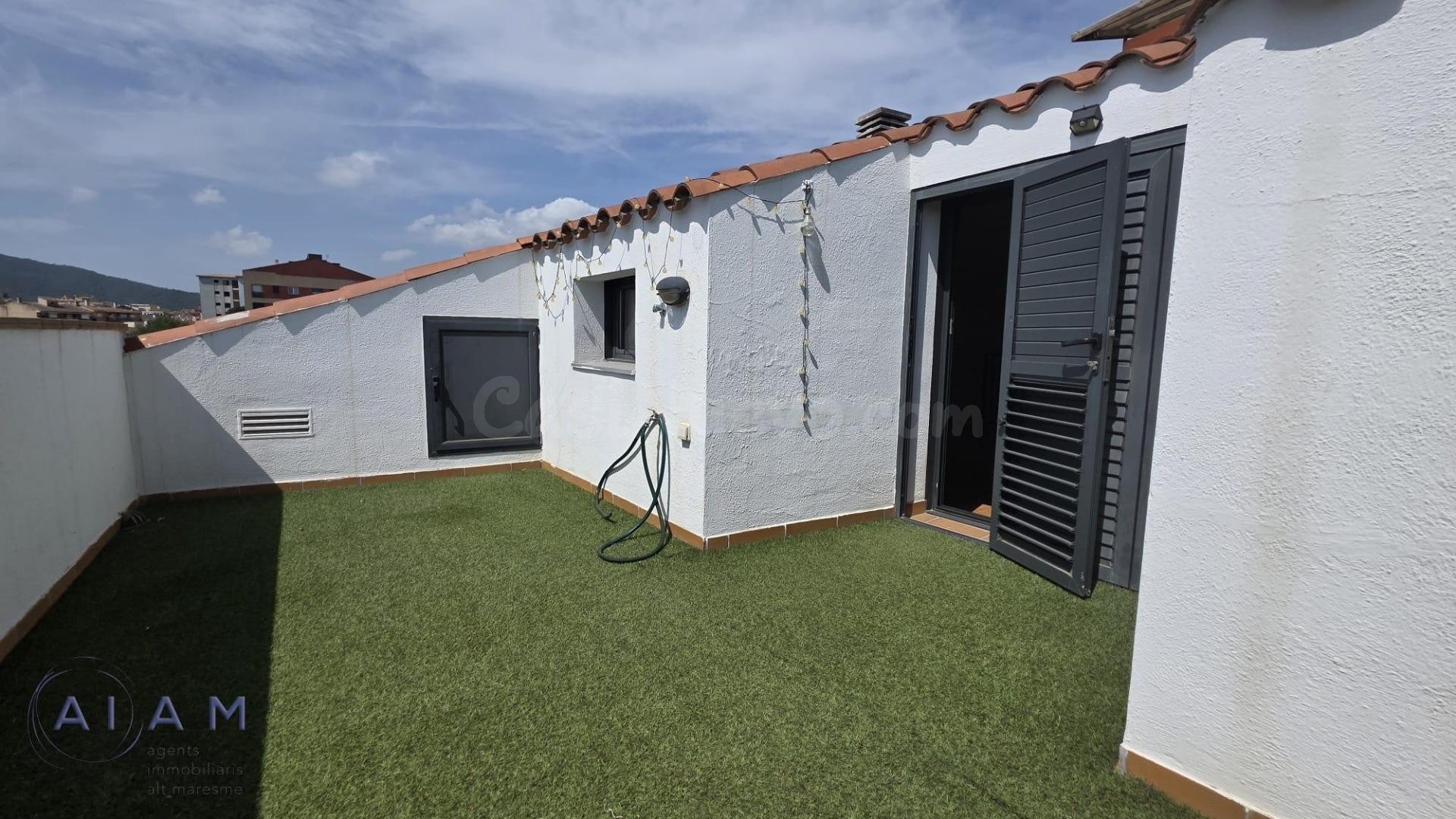 Un Dúplex para disfrutar, con 2 terrazas y en el centro de Tordera