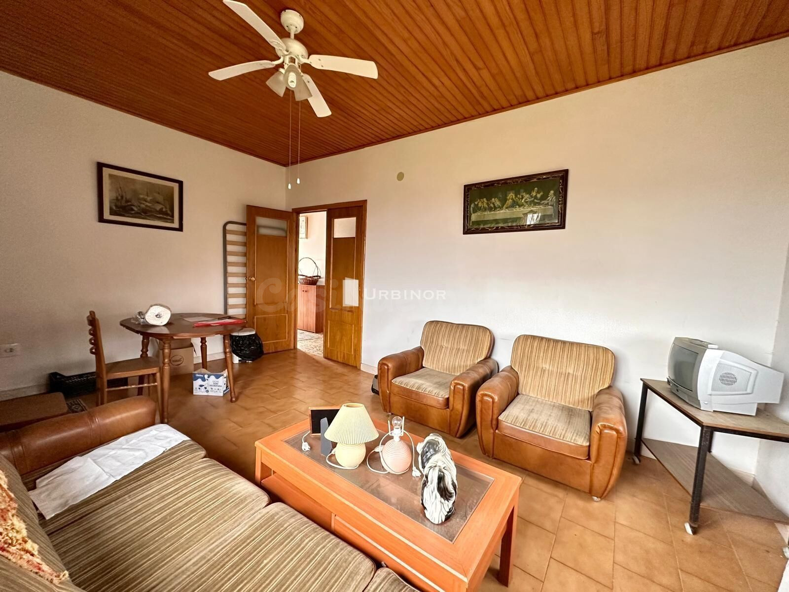 DOS Casas Adosadas, con Finca 1.800 m2. TOEN.