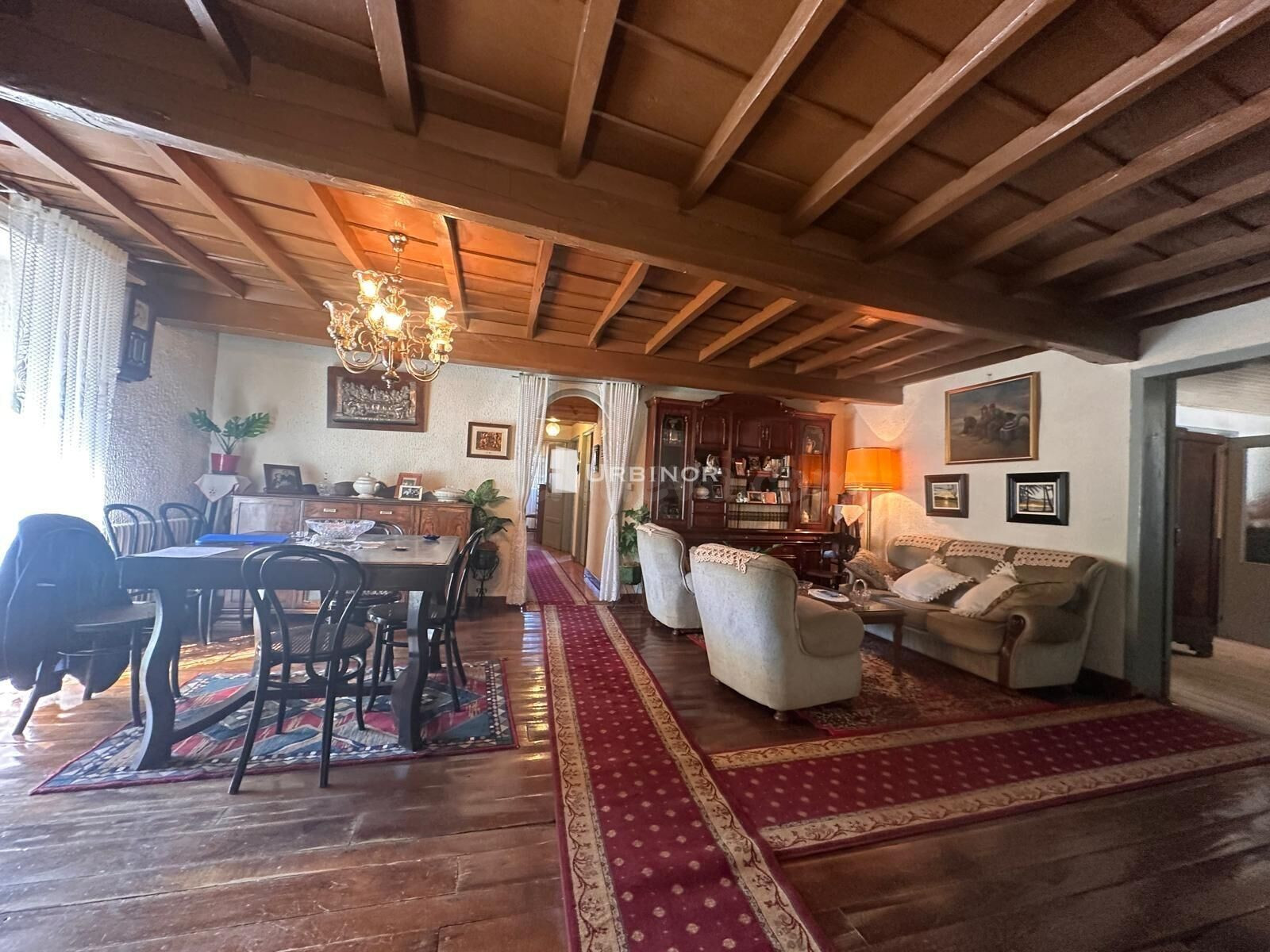 CASA singular de labranza, amplia. En plena Ribeira Sacra – Castro Caldelas