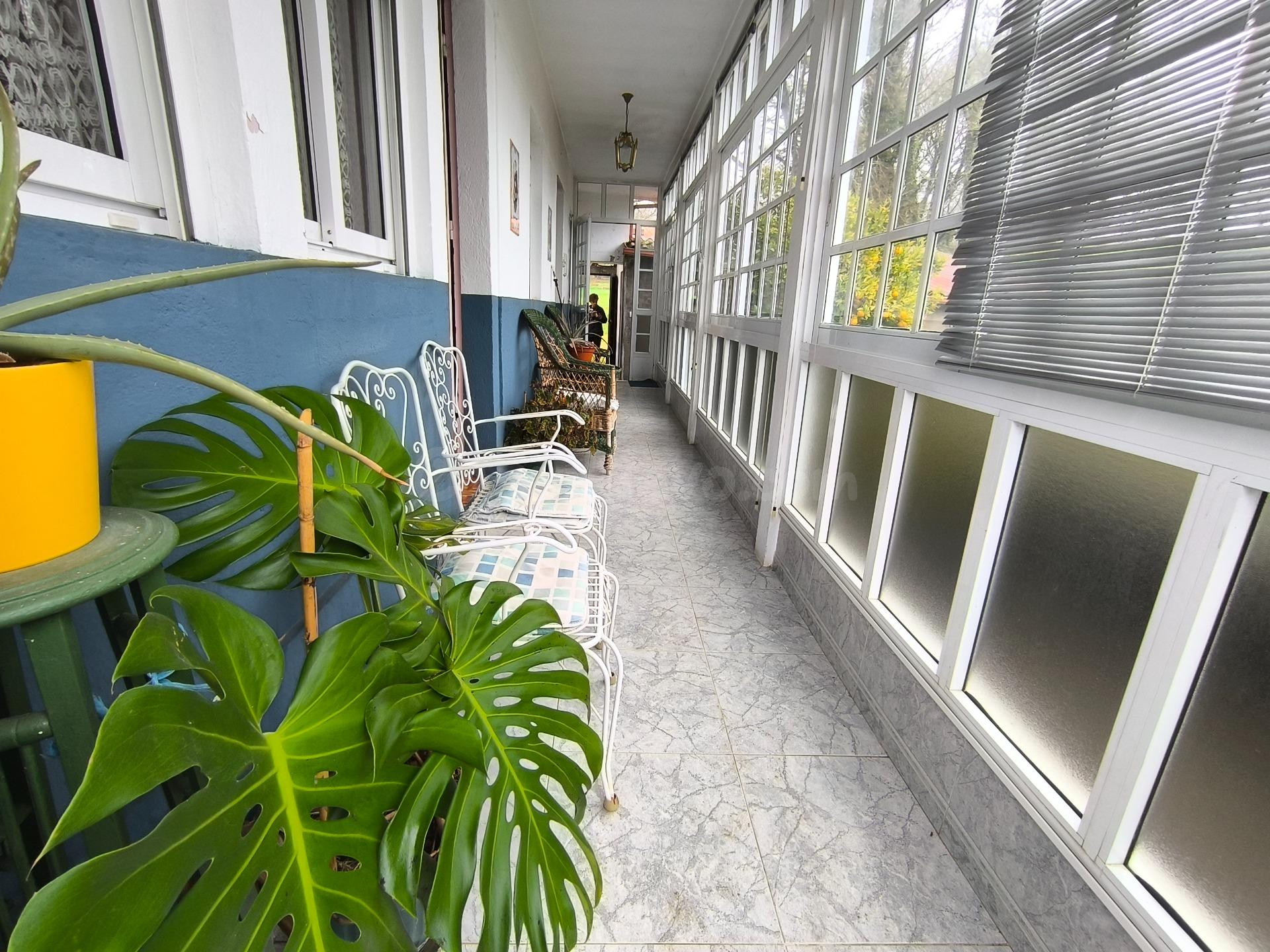 CASA independiente con finca, preciosa terraza, GOMESENDE (OURENSE)