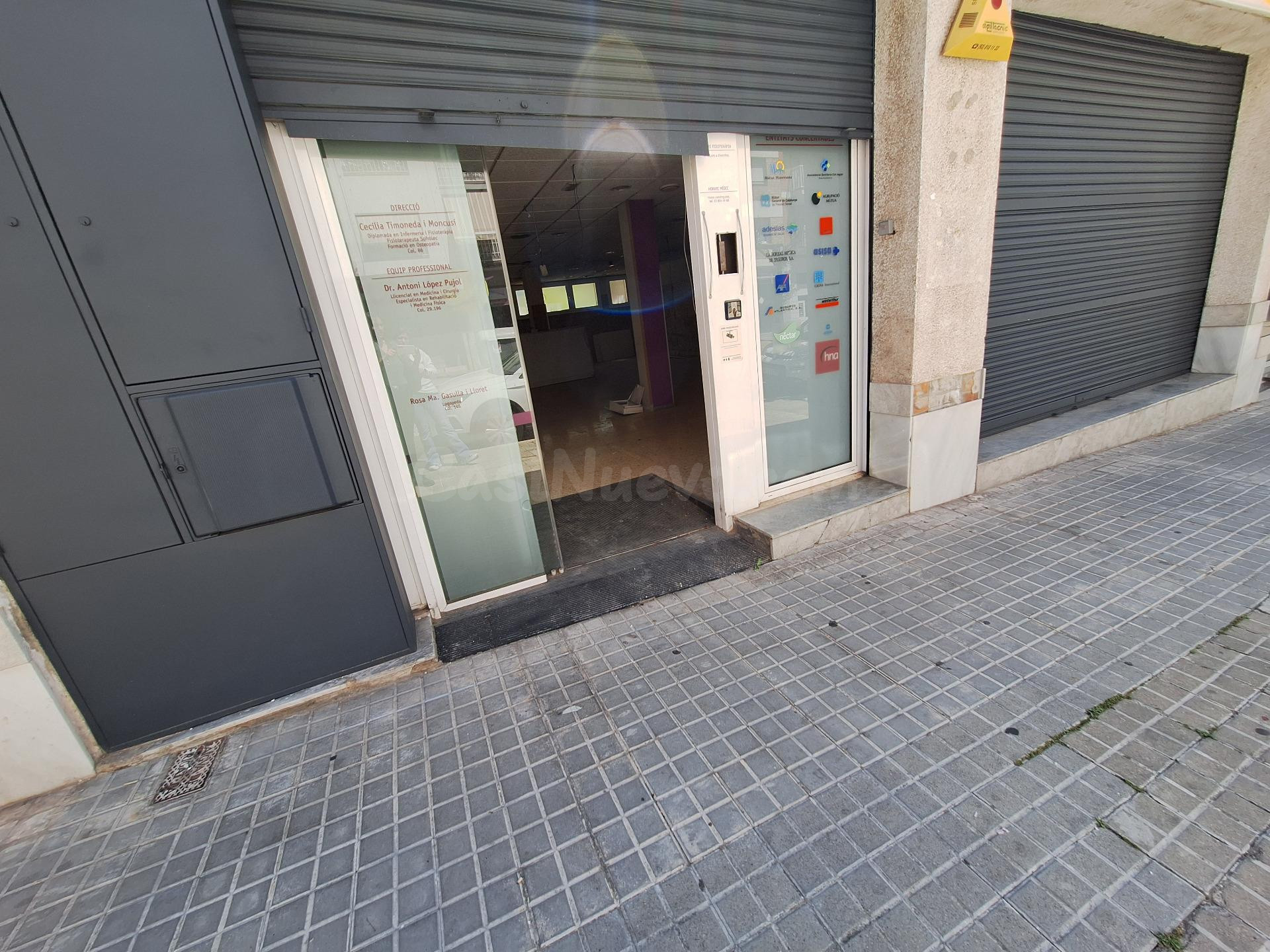 LOCAL COMERCIAL EN ZONA DE PAS