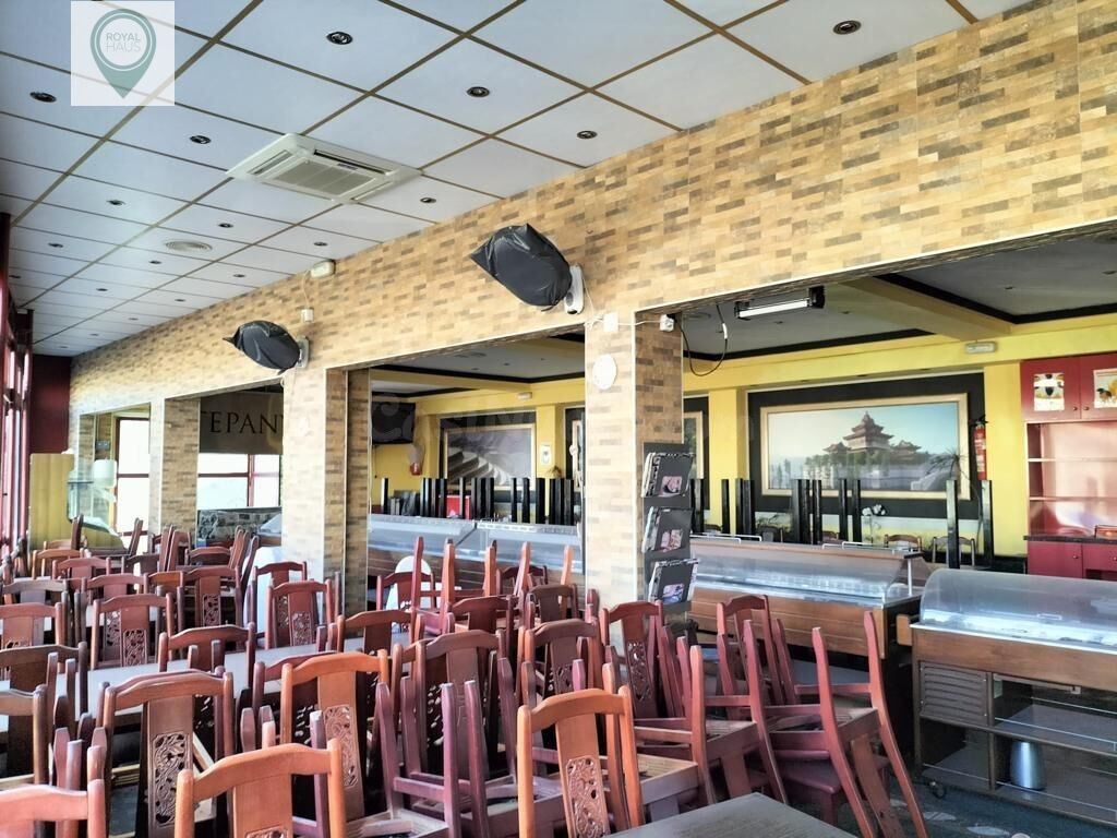 venta del restaurante chino del puerto de alcudia