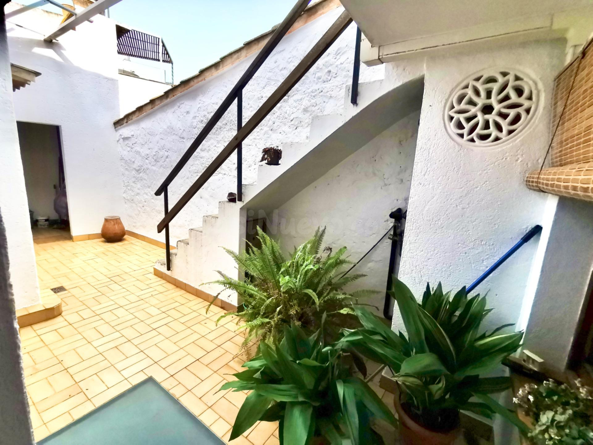 Casa 5 habitaciones 450m² en venta - Casco antiguo - foto 2