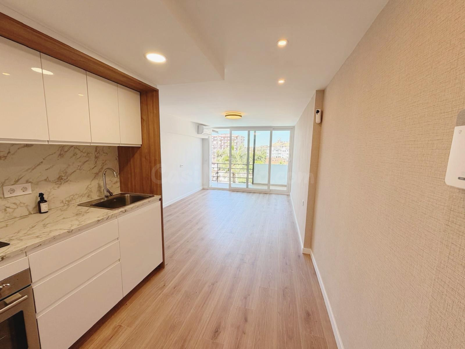 Piso en venta en Avenida de la Telefónica