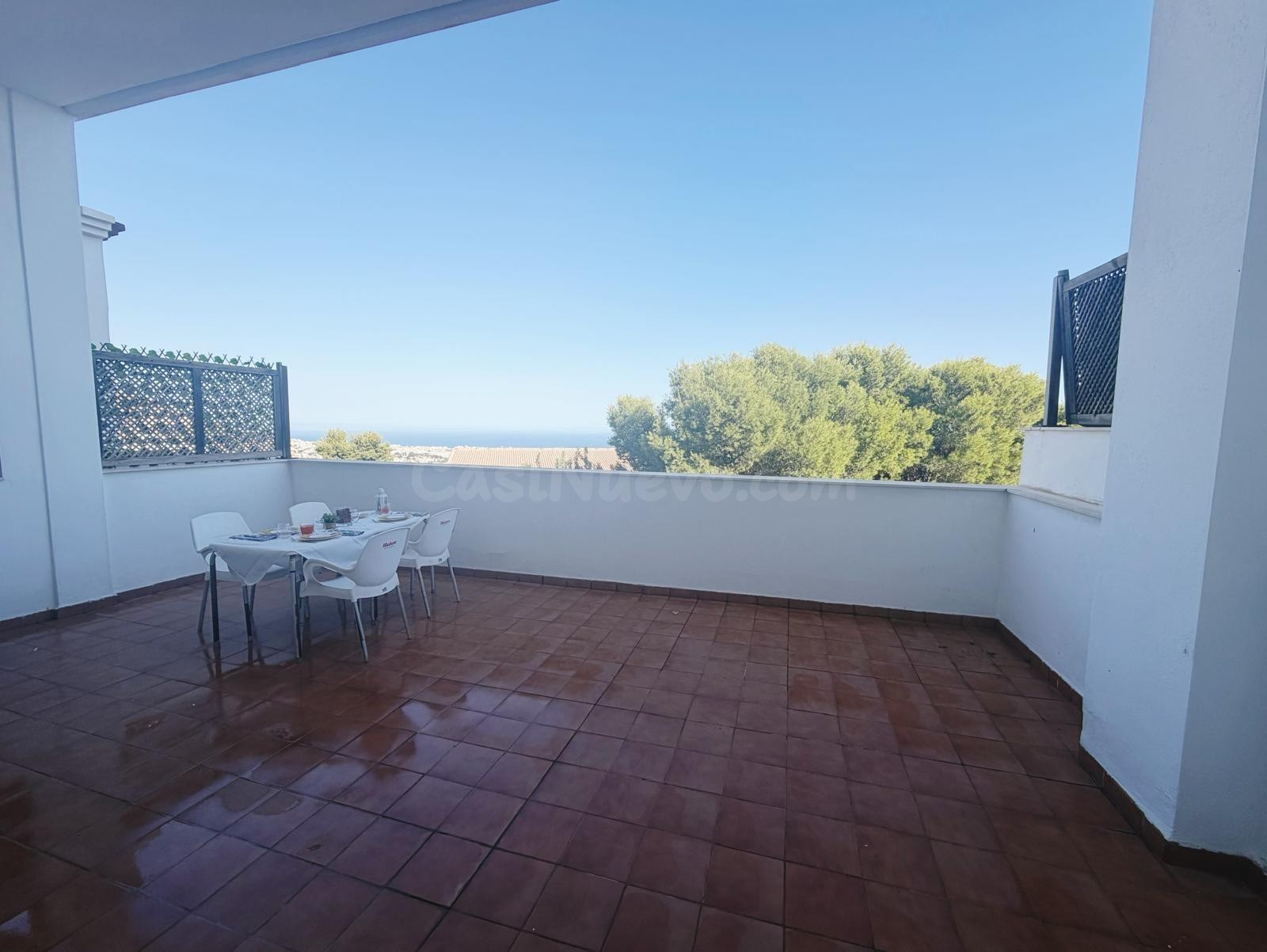 Apartamento en venta en Benalmádena con vistas al mar – 275.000 €