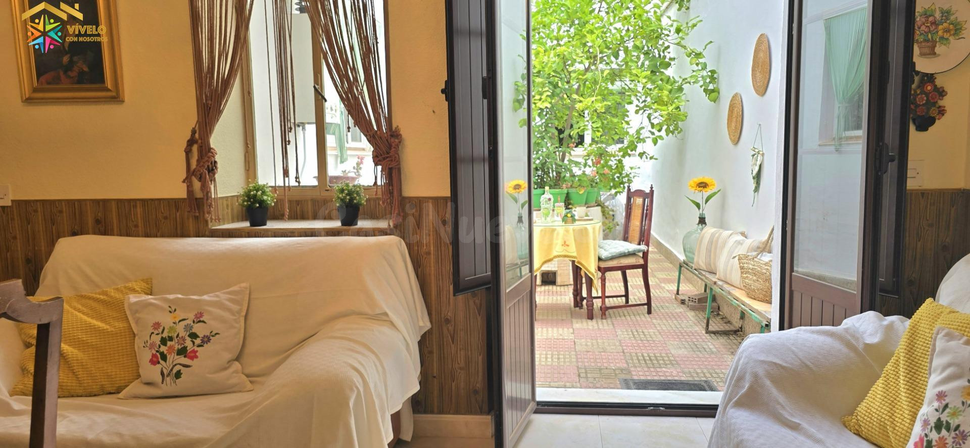 Casa en venta en el centro de Ronda con patio y terraza - foto 5