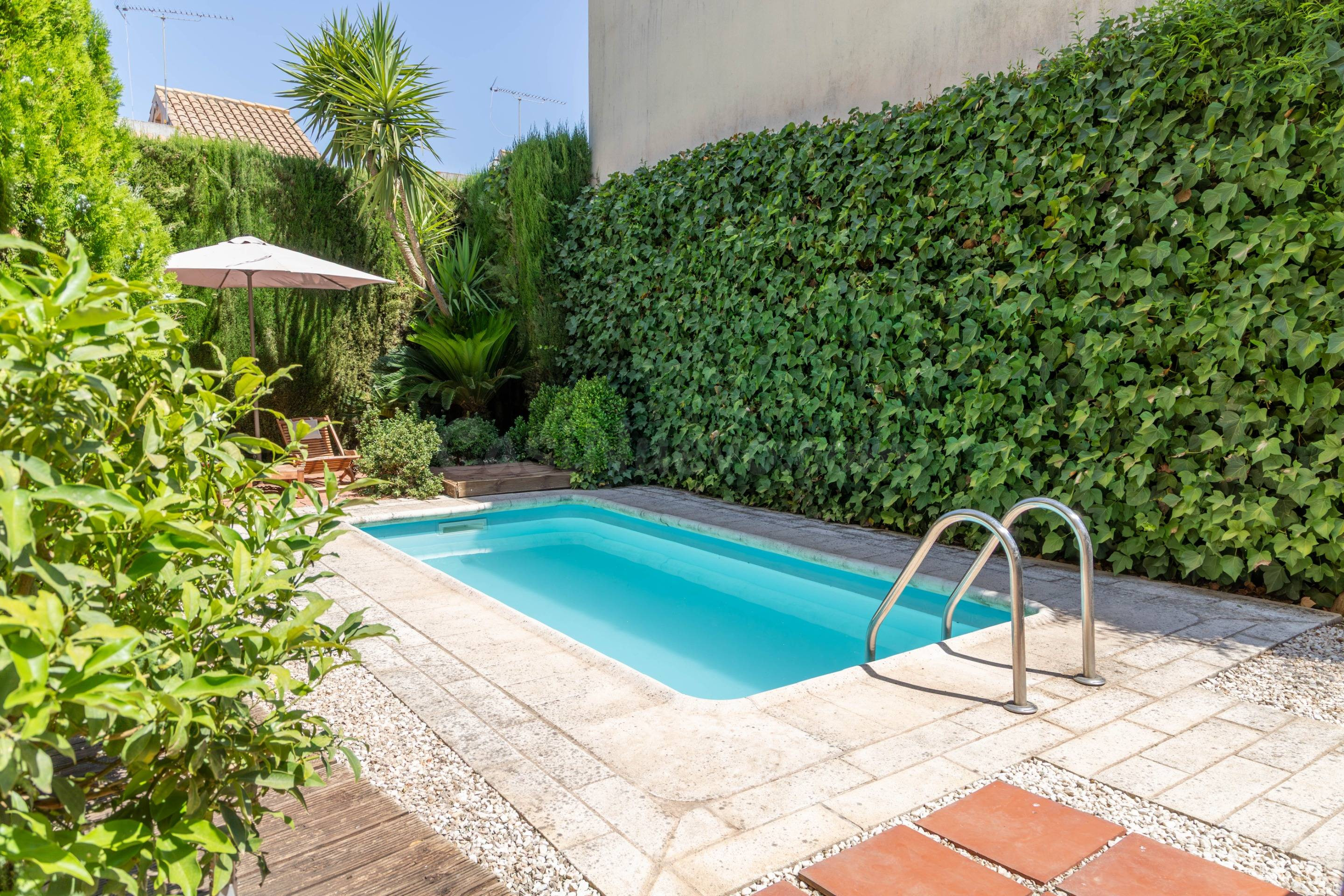 Chalet independiente con piscina - foto 4