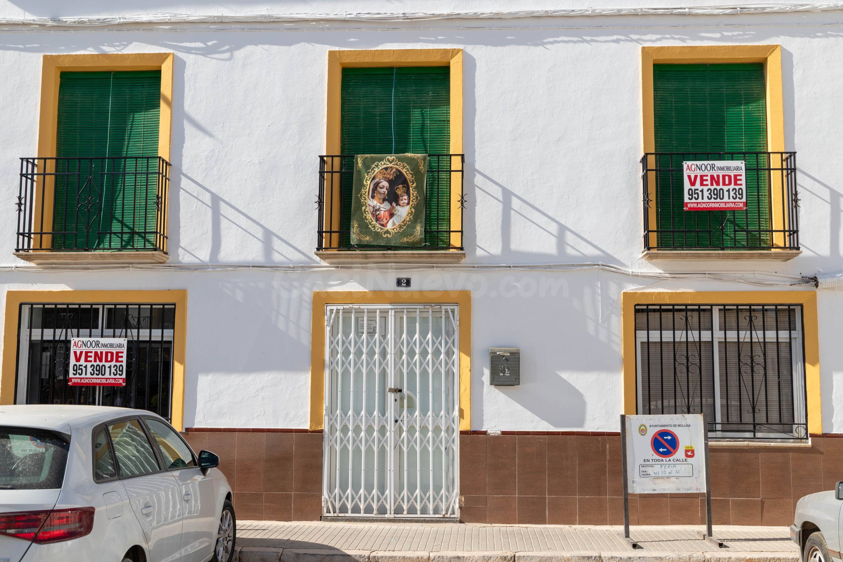 Local comercial y vivienda en el centro de Mollina