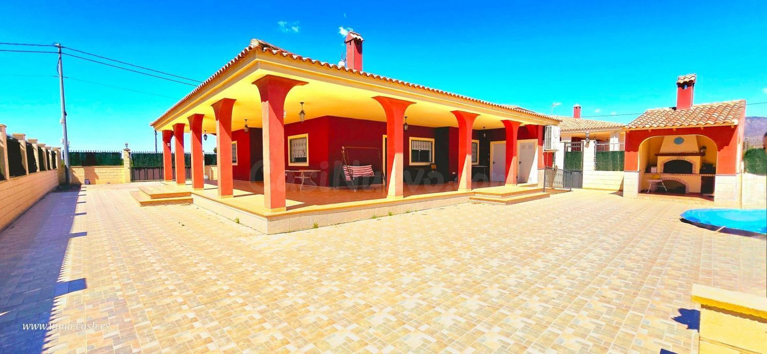 Chalet 3 habitaciones 252m² en venta - Comunidad valenciana