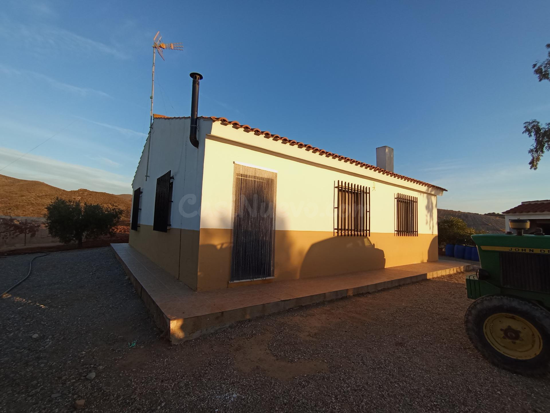 Casa con más de 60 has de terreno al lado Puerto Lumbreras y Lorca - Zona Peñas de Béjar