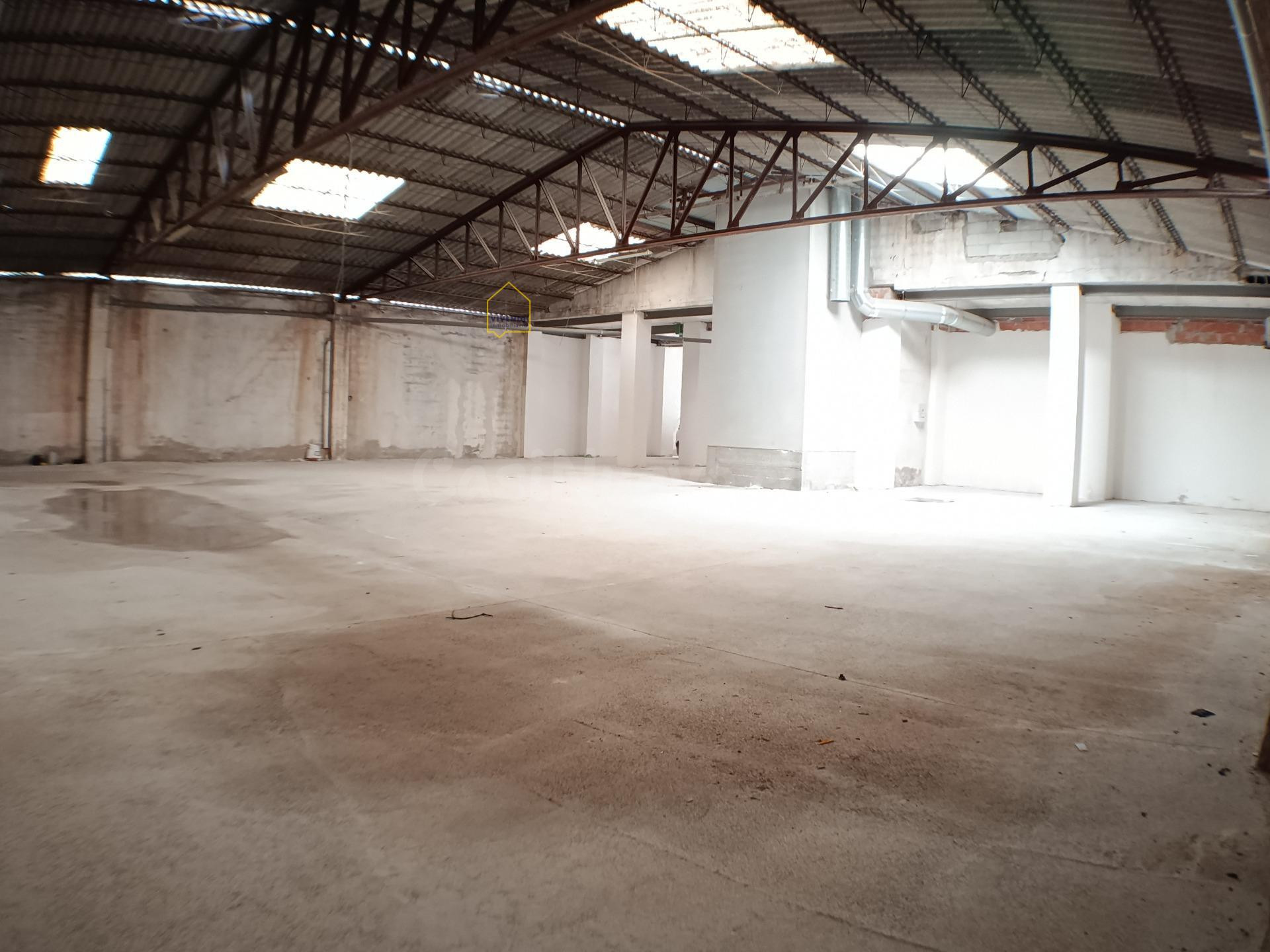 Nave industrial, de grandes dimensiones, en el centro de Lorca