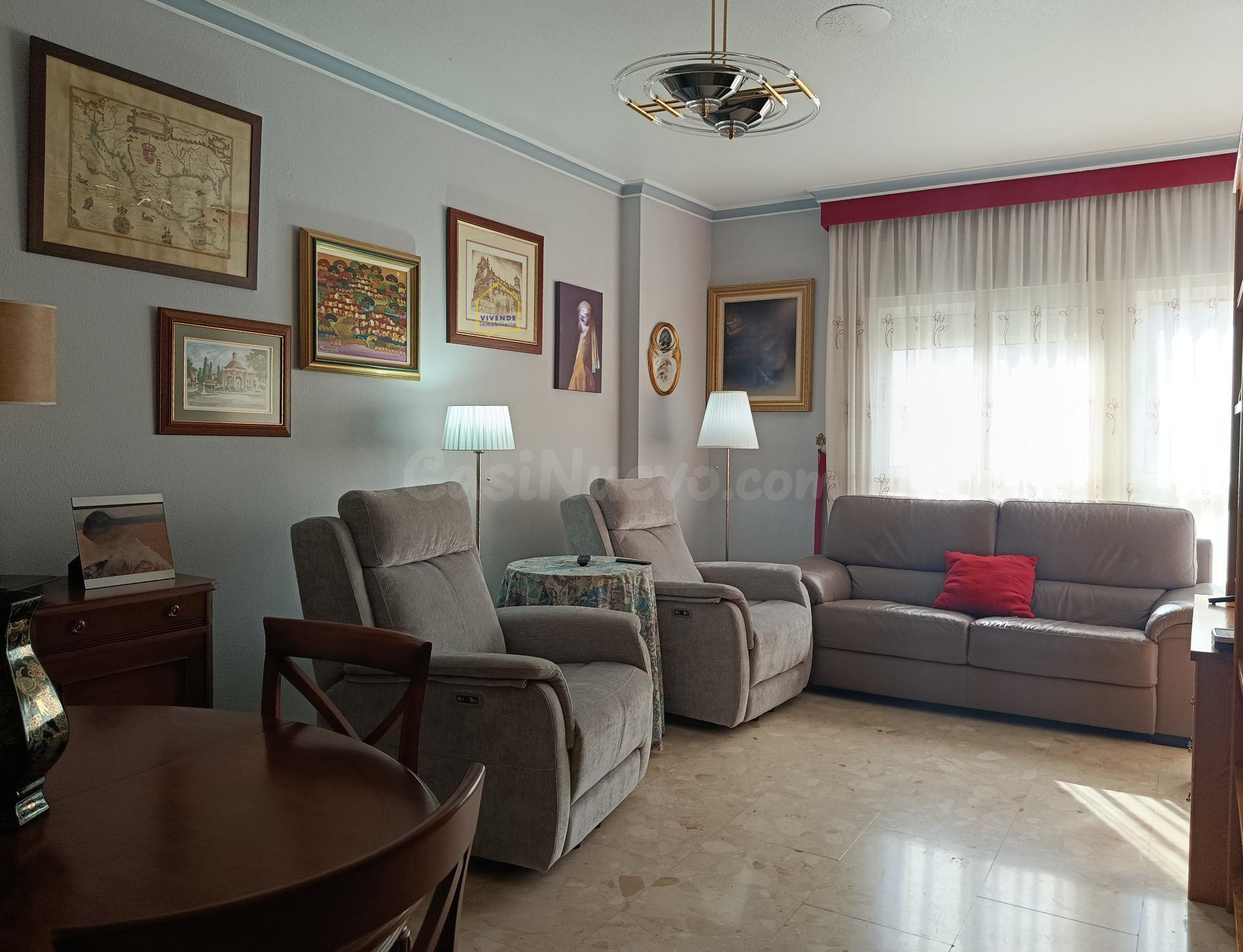 Piso de 4 dormitorios, terraza y garaje en el centro de Lorca
