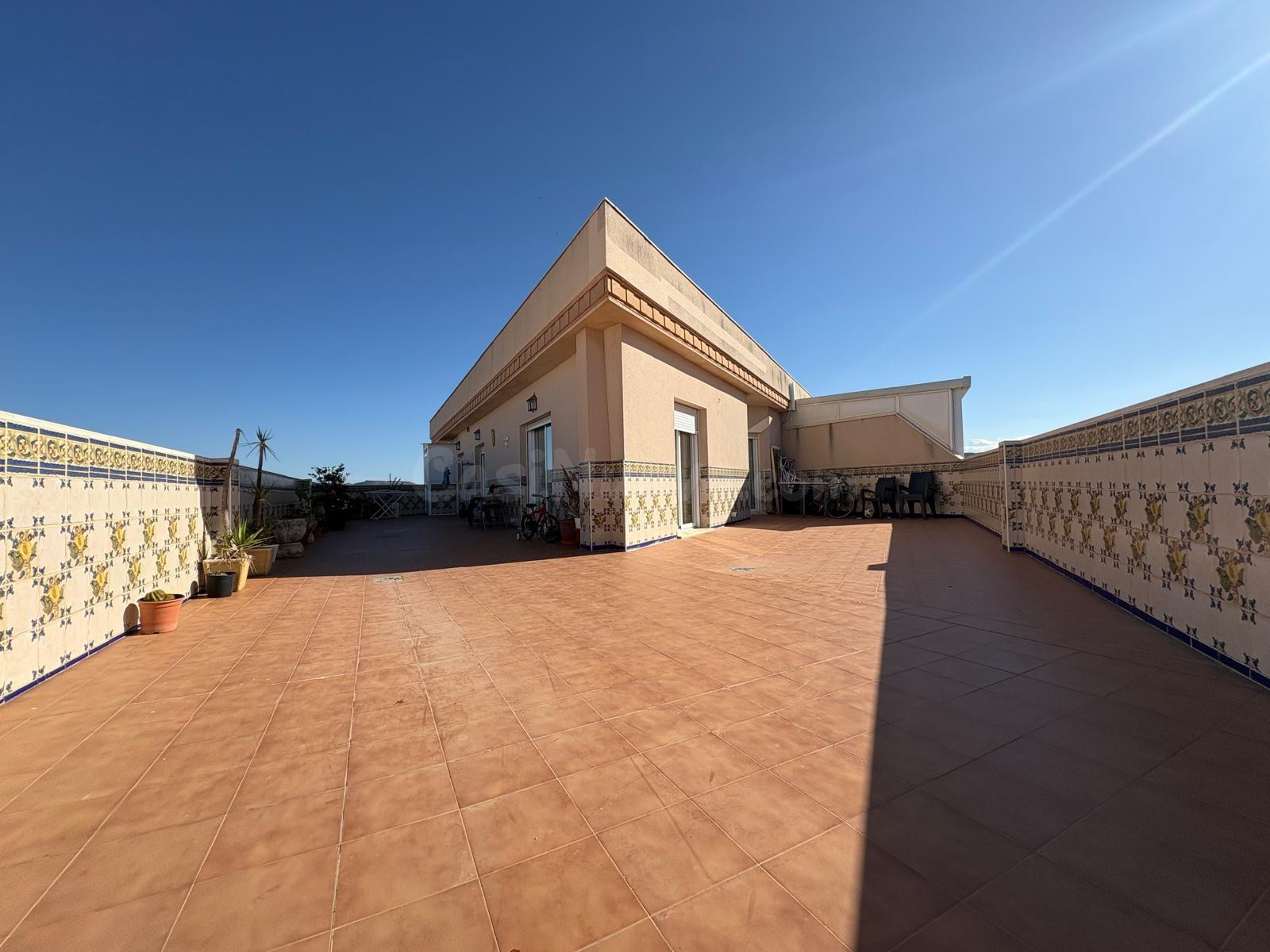 Ático con gran terraza en Puerto Lumbreras