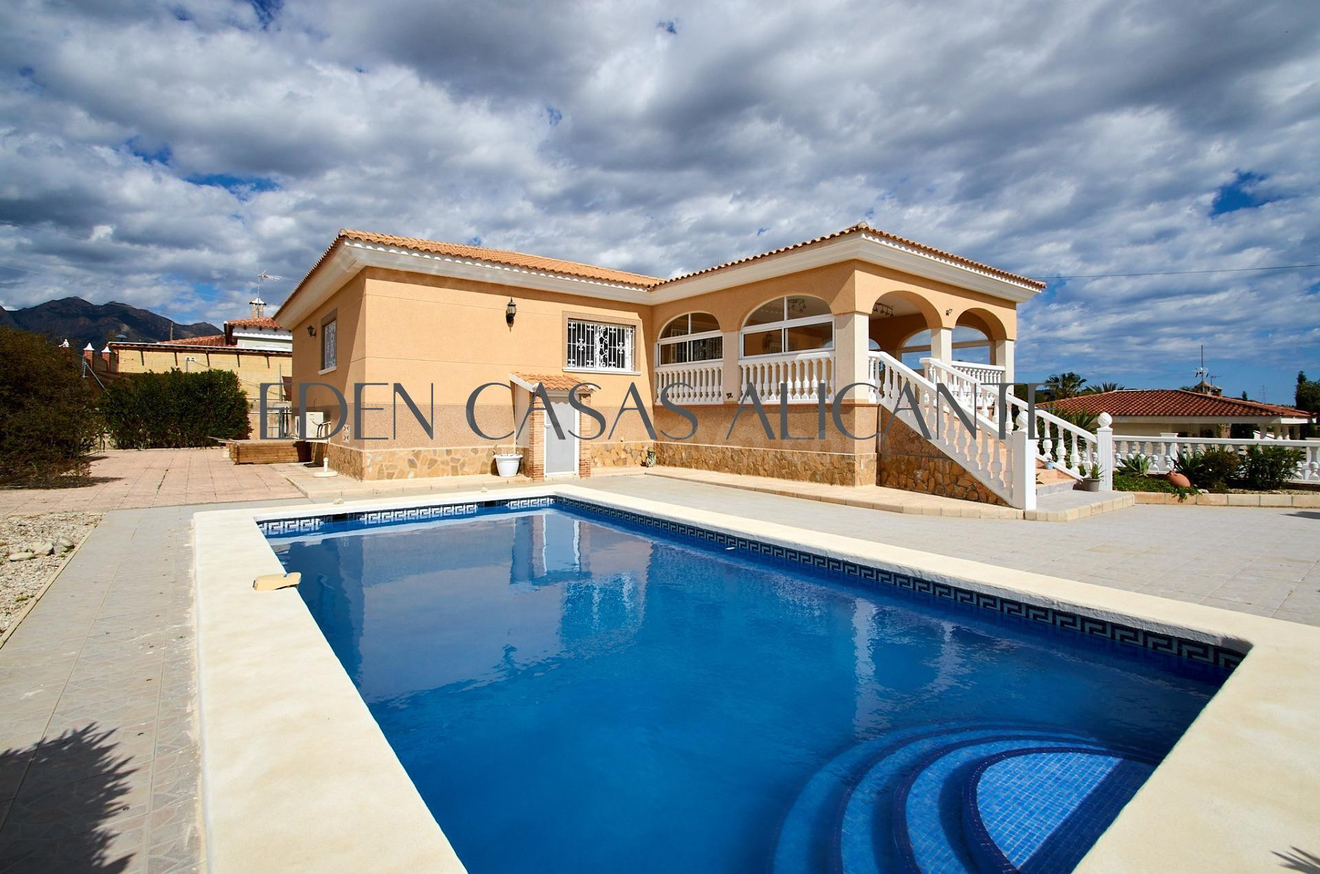 REF 01489 Chalet Llano Pastores Busot