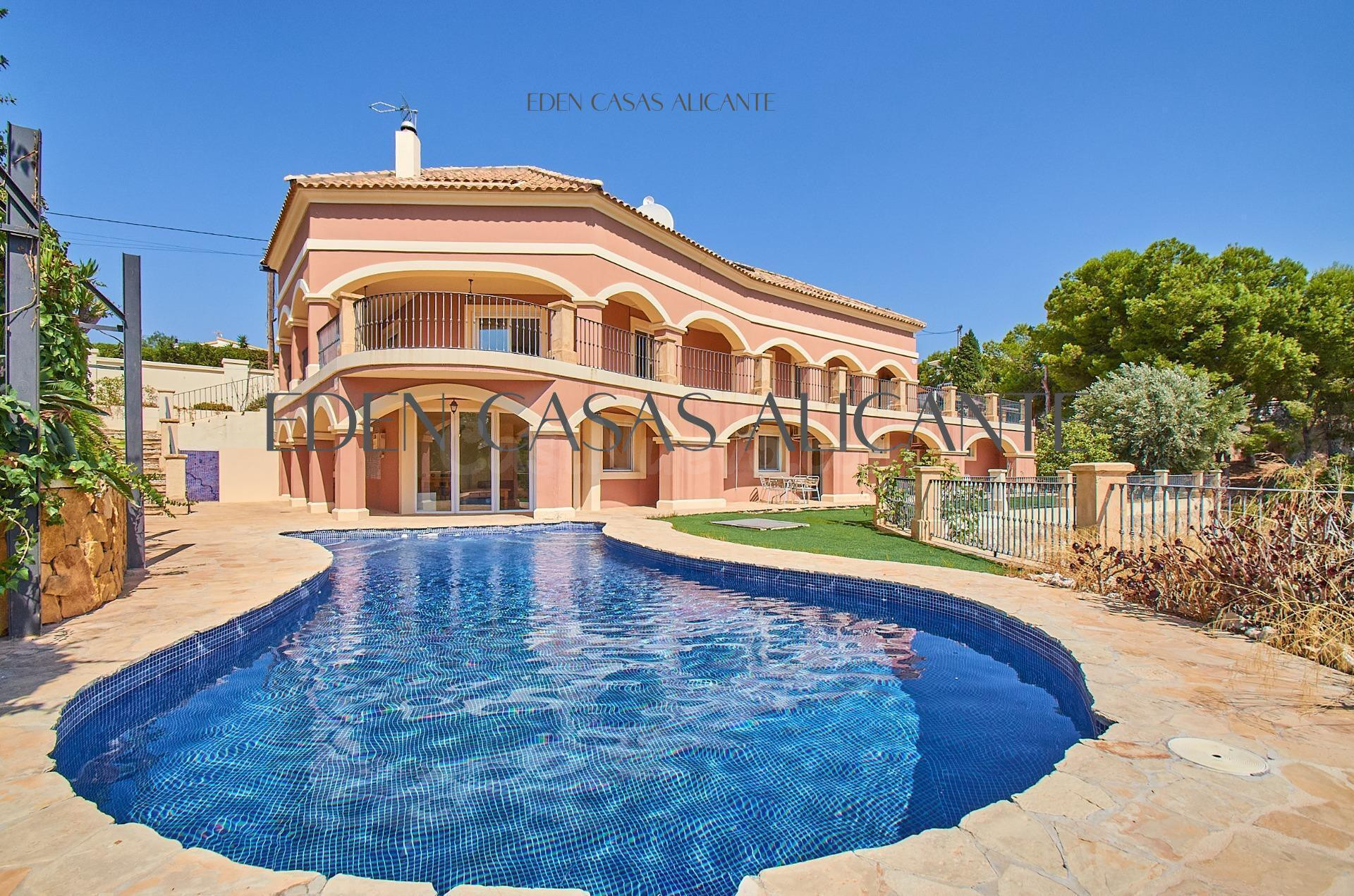 REF: 01519 Casa unifamiliar en Busot