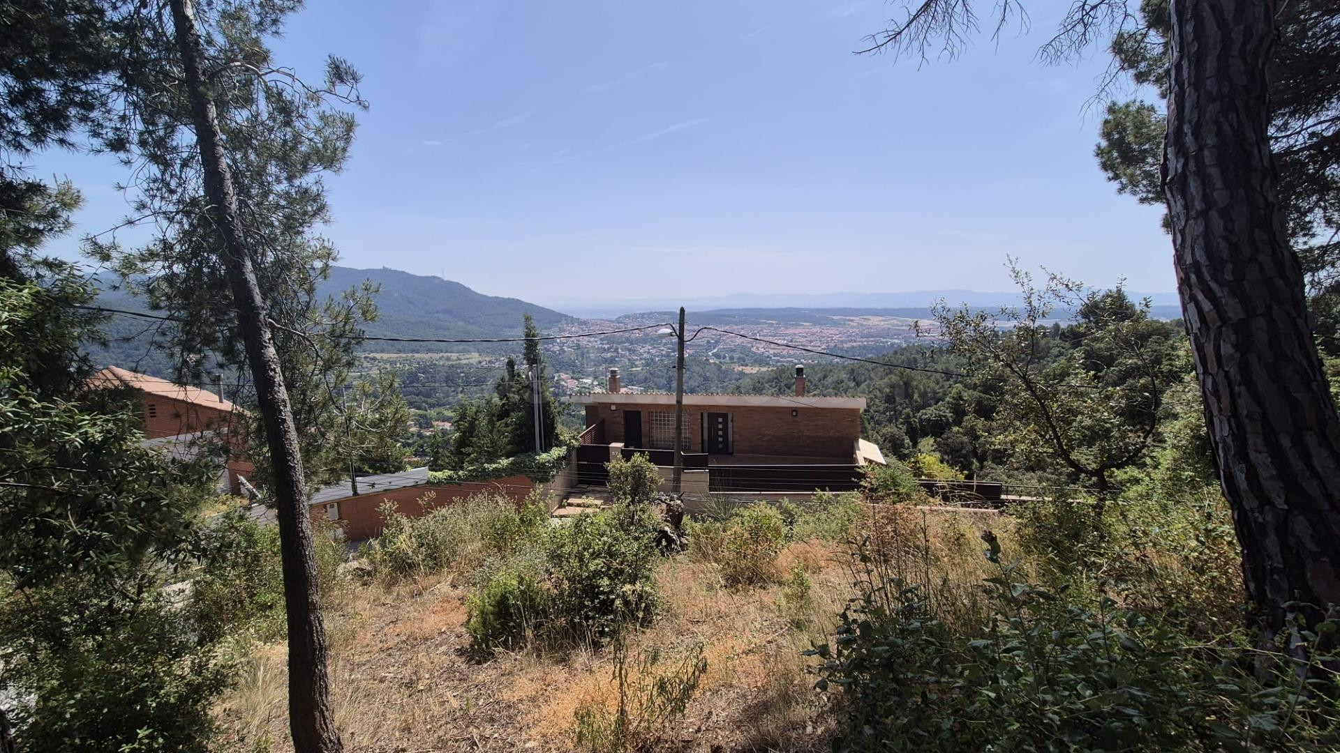Terreny en venda a Sant Feliu del Racó – Entorn natural i vistes excepcionals