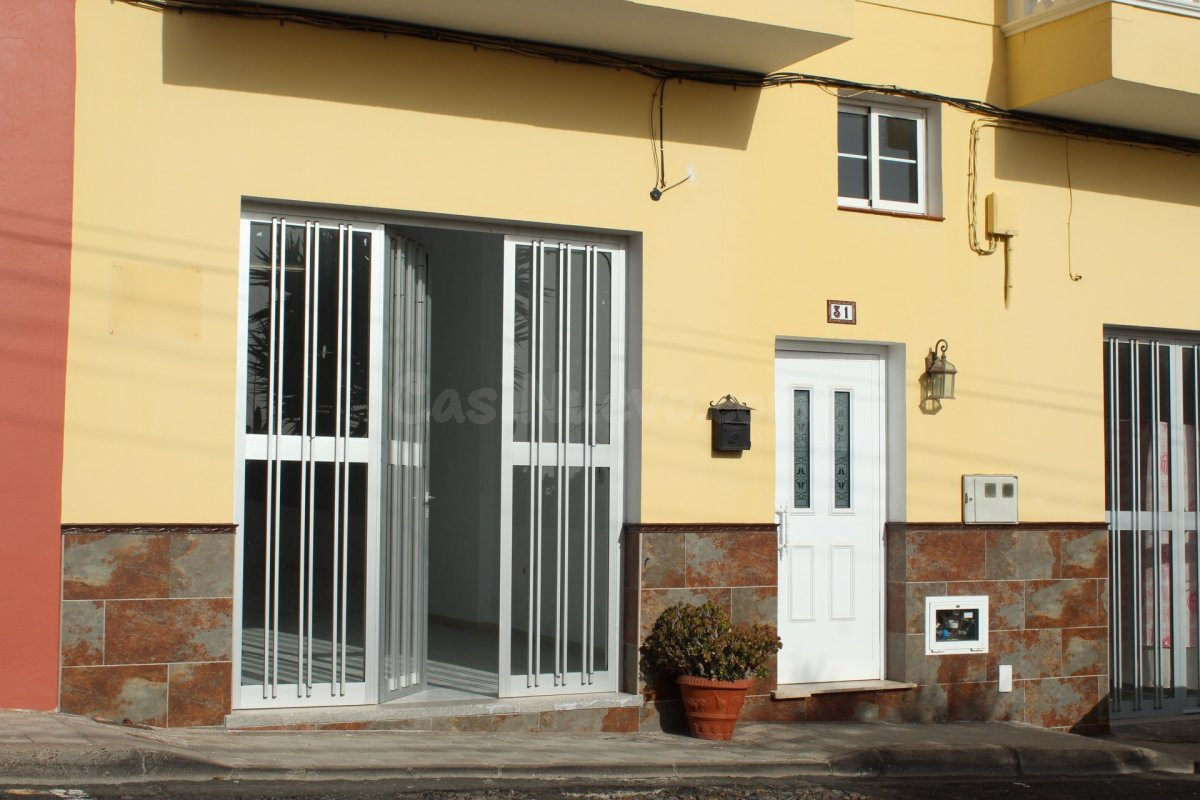 Local Comercial / Almacen ! - Villa de Arico